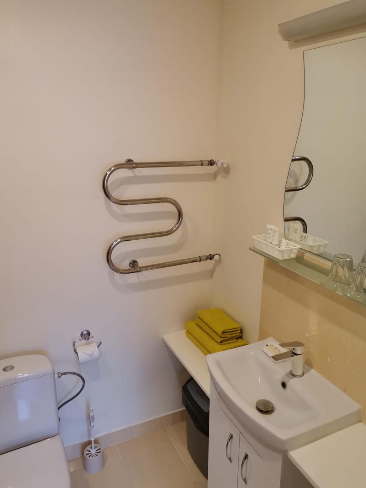 Quadruple Room - Photo 2