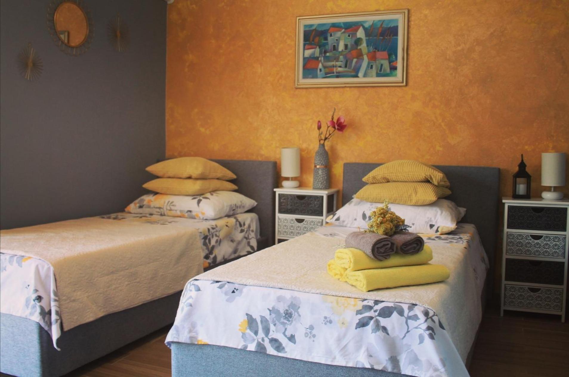 Twin Room with Balcony and Sea View