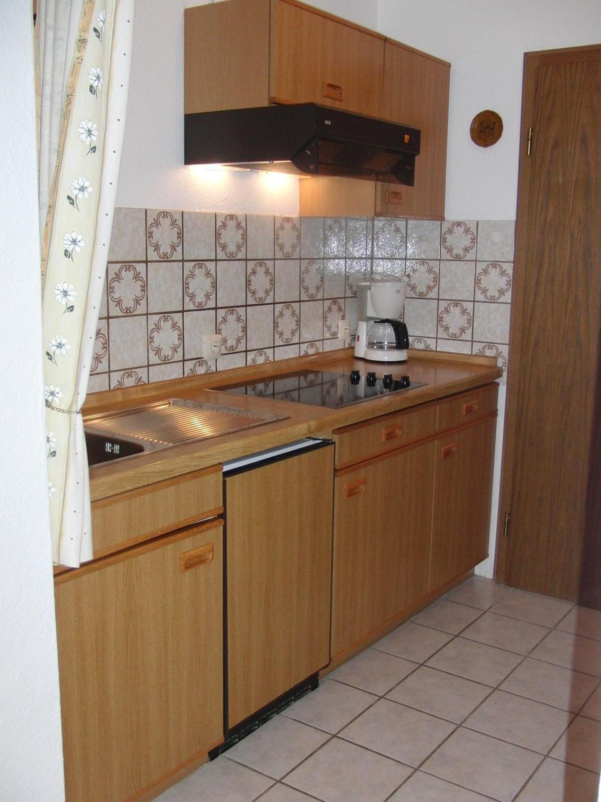 One-Bedroom Apartment photo 2