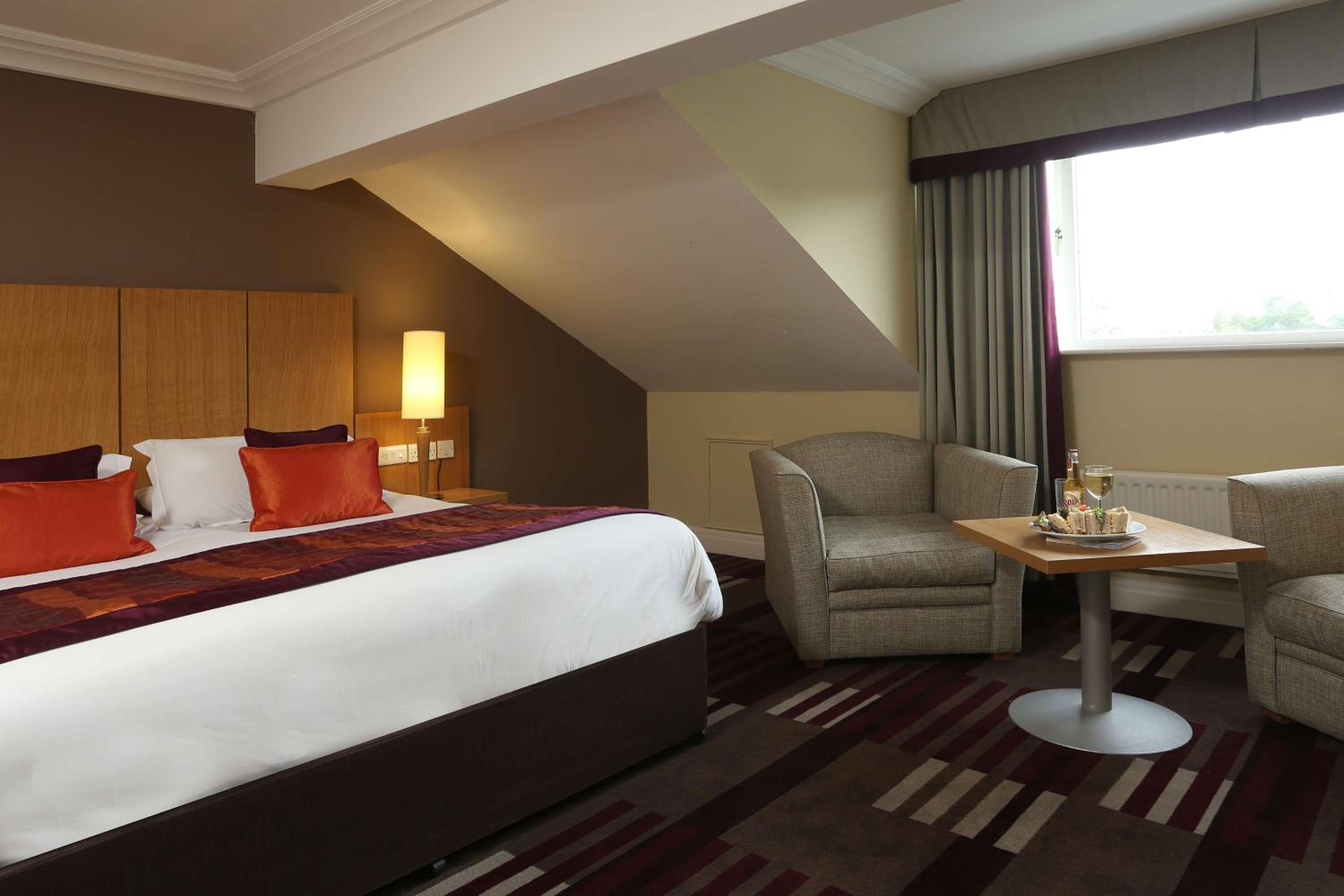 Queen Room - Accessible - Photo 3