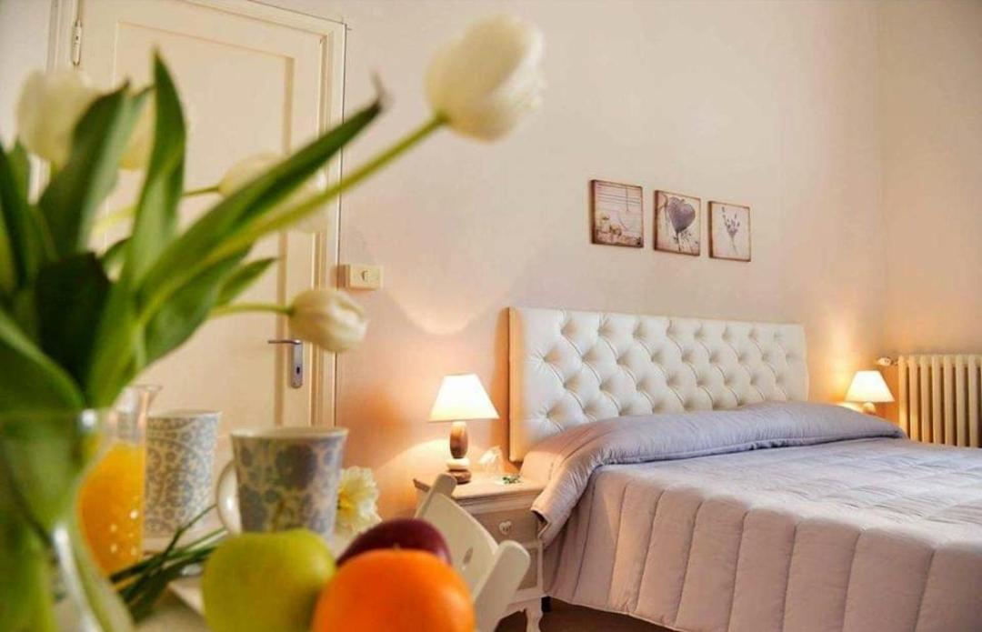 Deluxe Double Room with Balcony photo 1