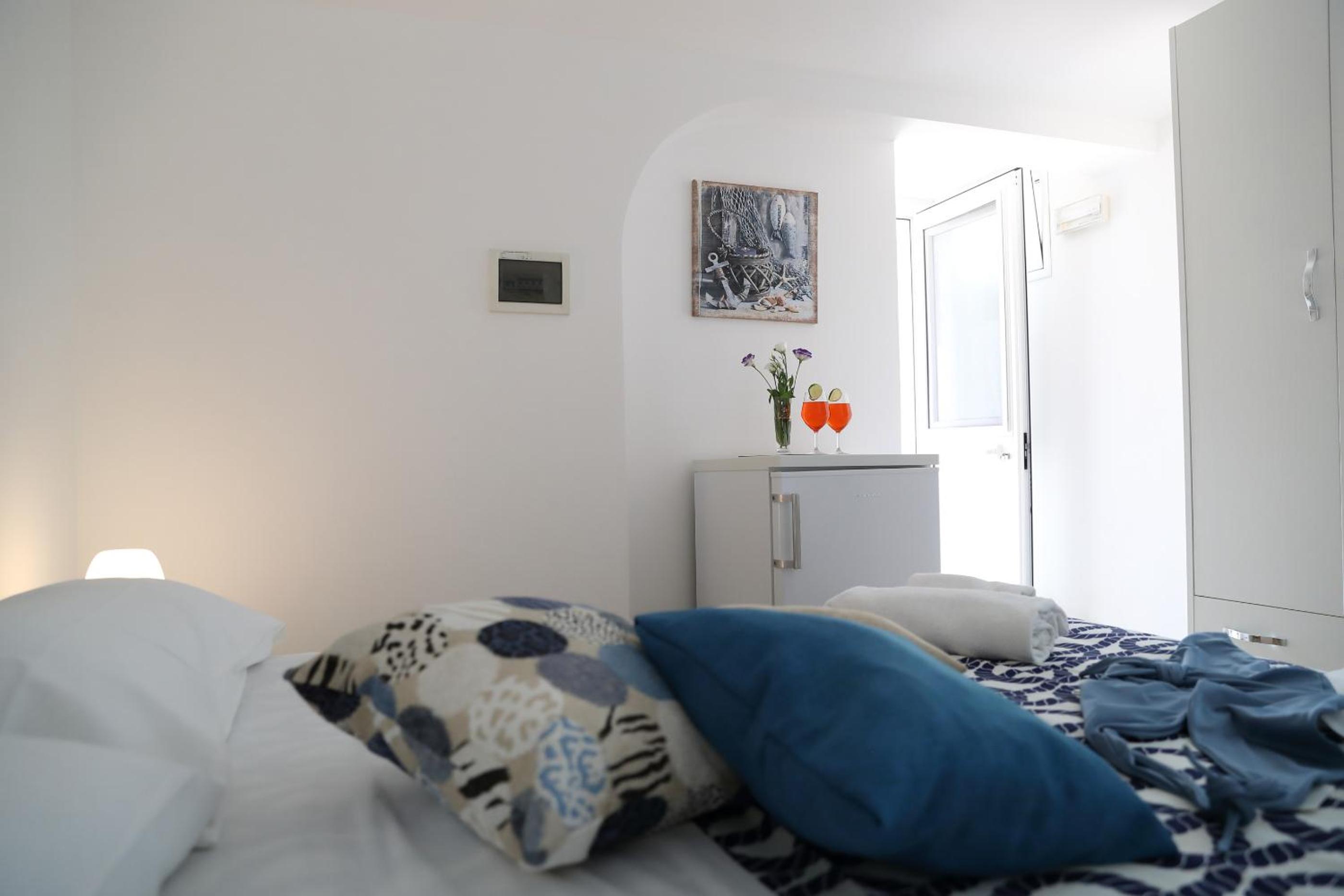 Budget Double Room photo 2