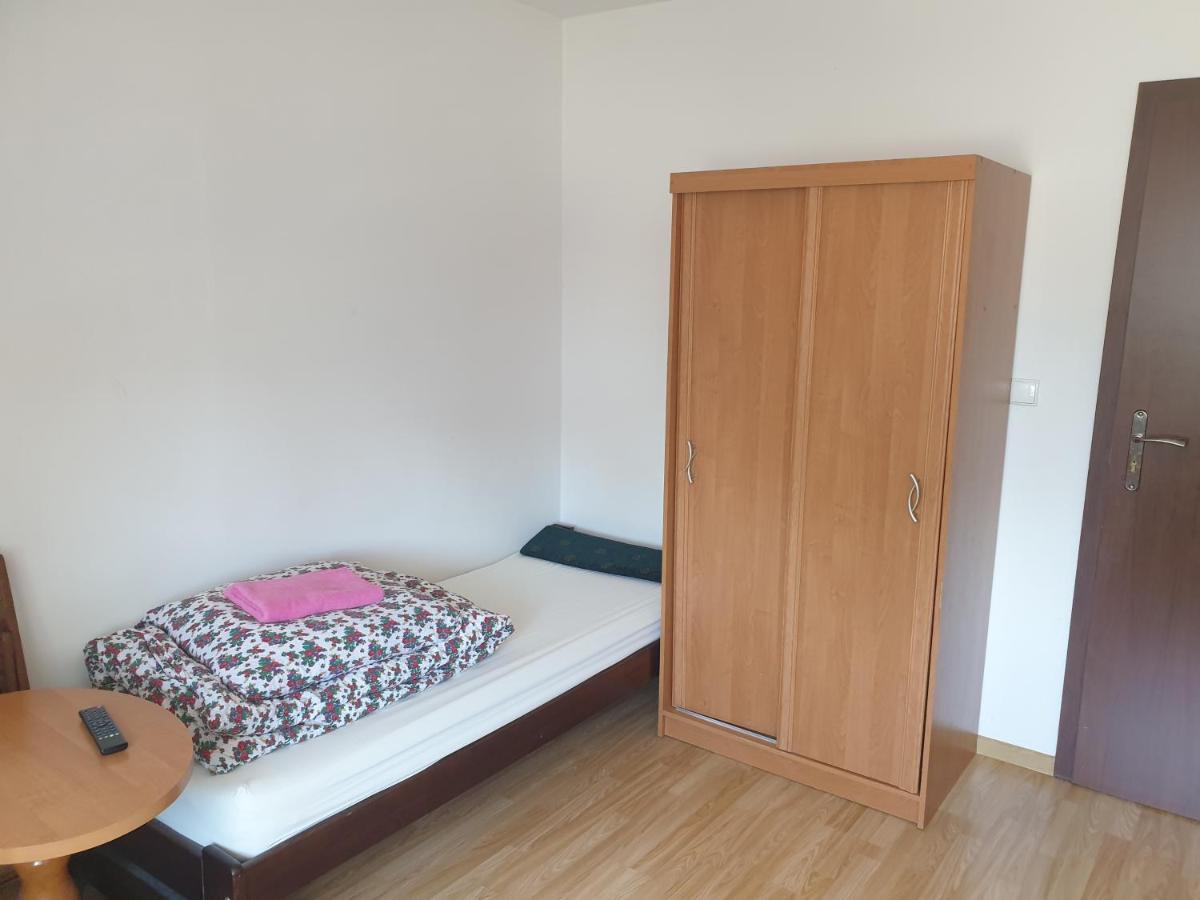Small Double Room photo 2