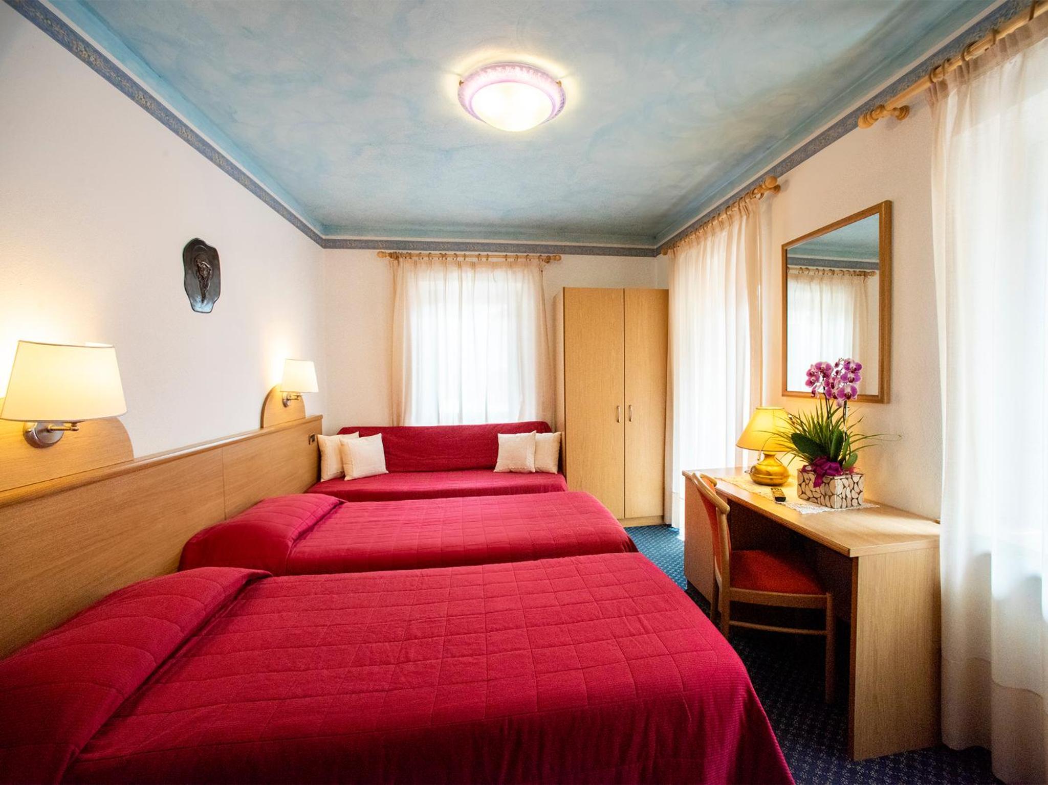 Standard Triple Room - Photo 3