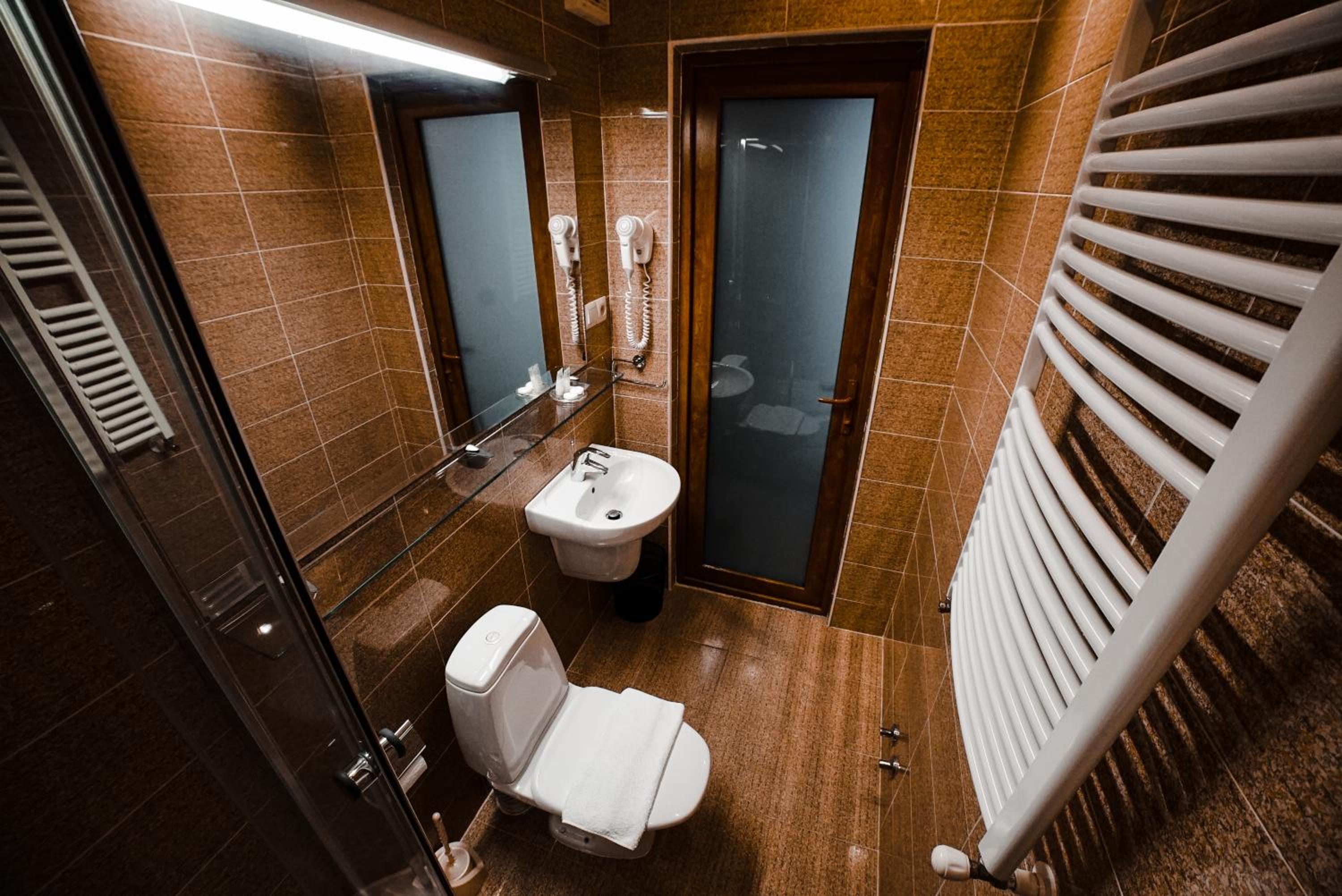 Double Room with Balcony photo 2