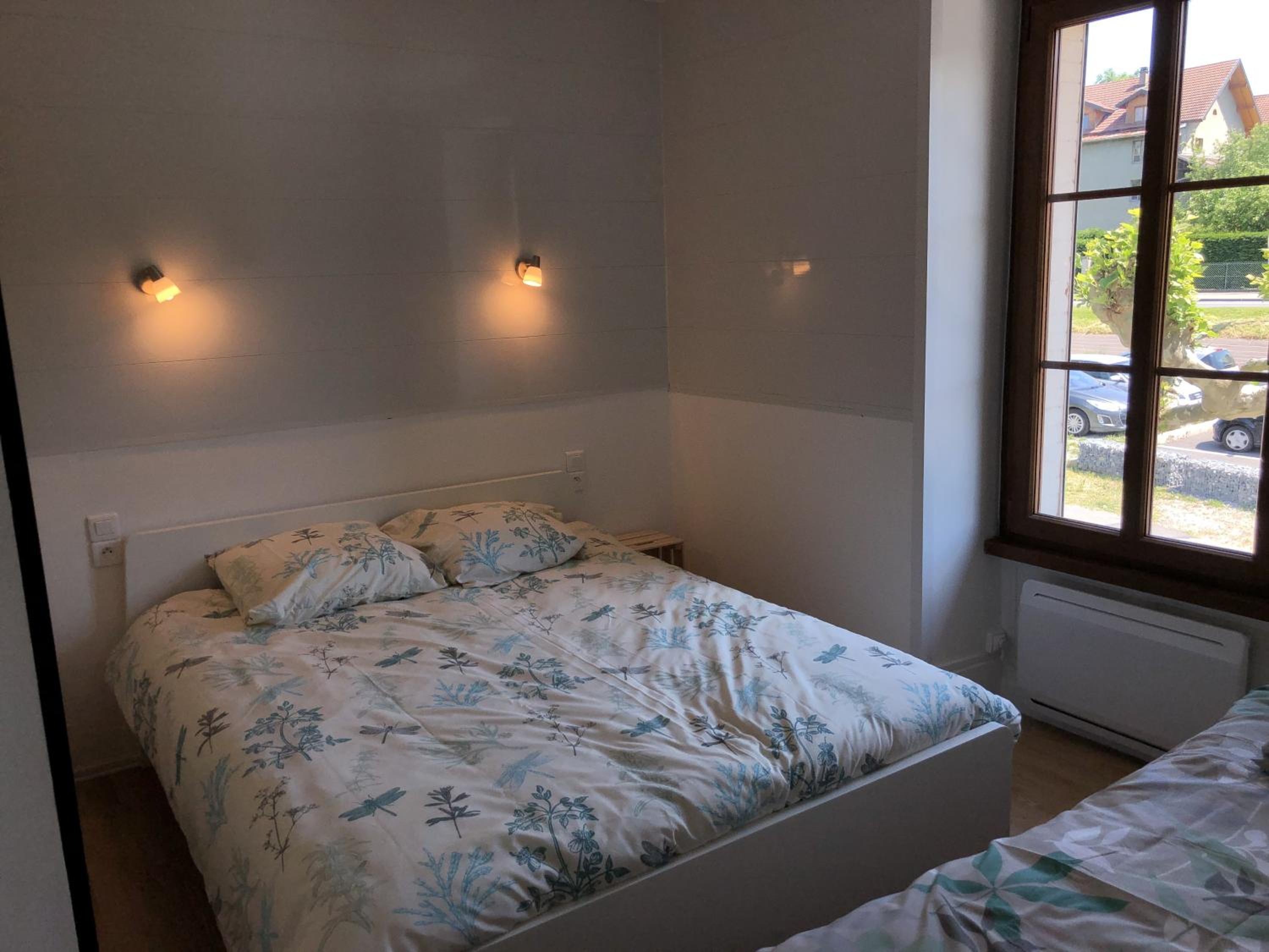 Deluxe Room (2 Adults + 1 Child) photo 1