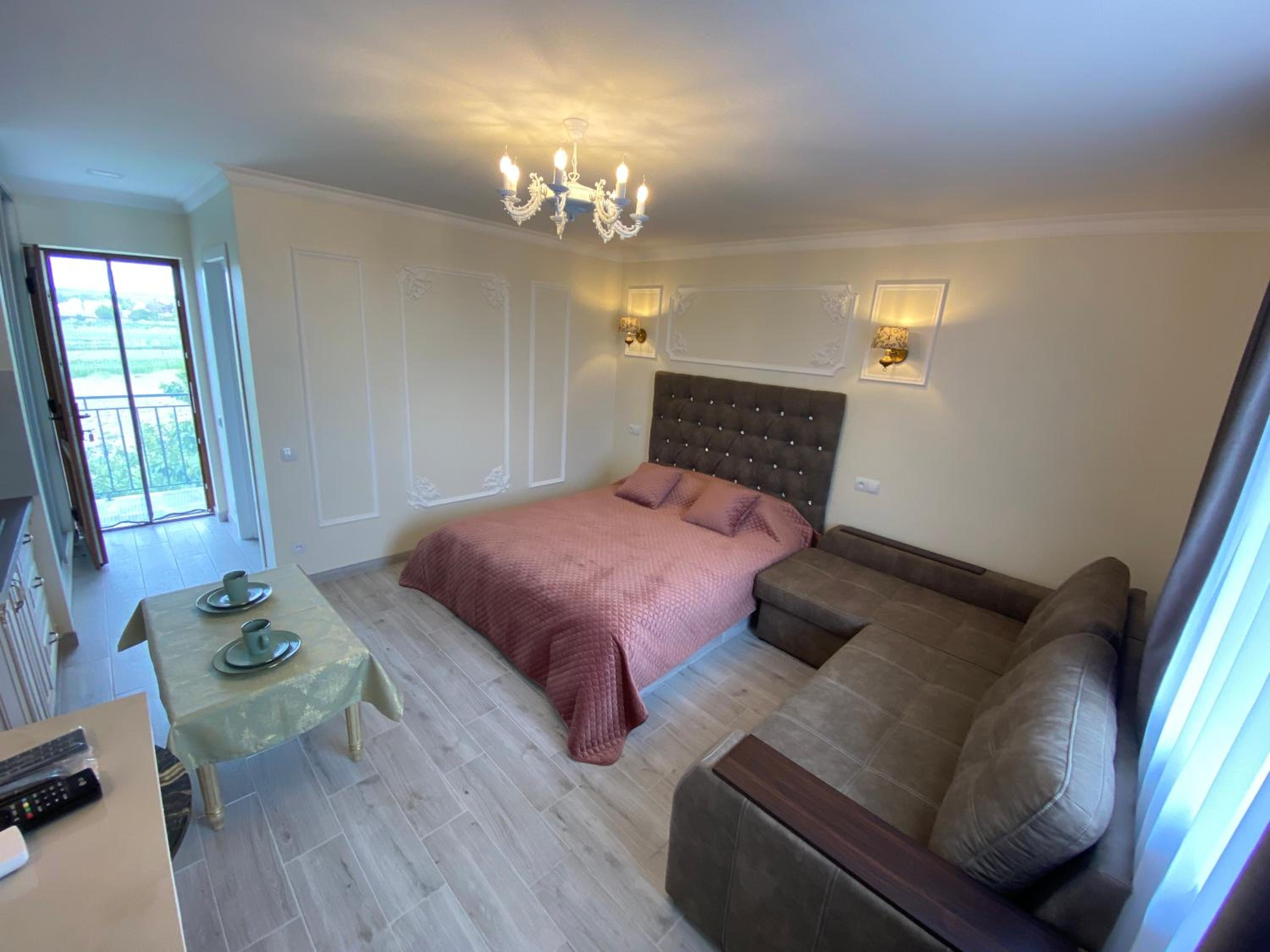 One-Bedroom Villa