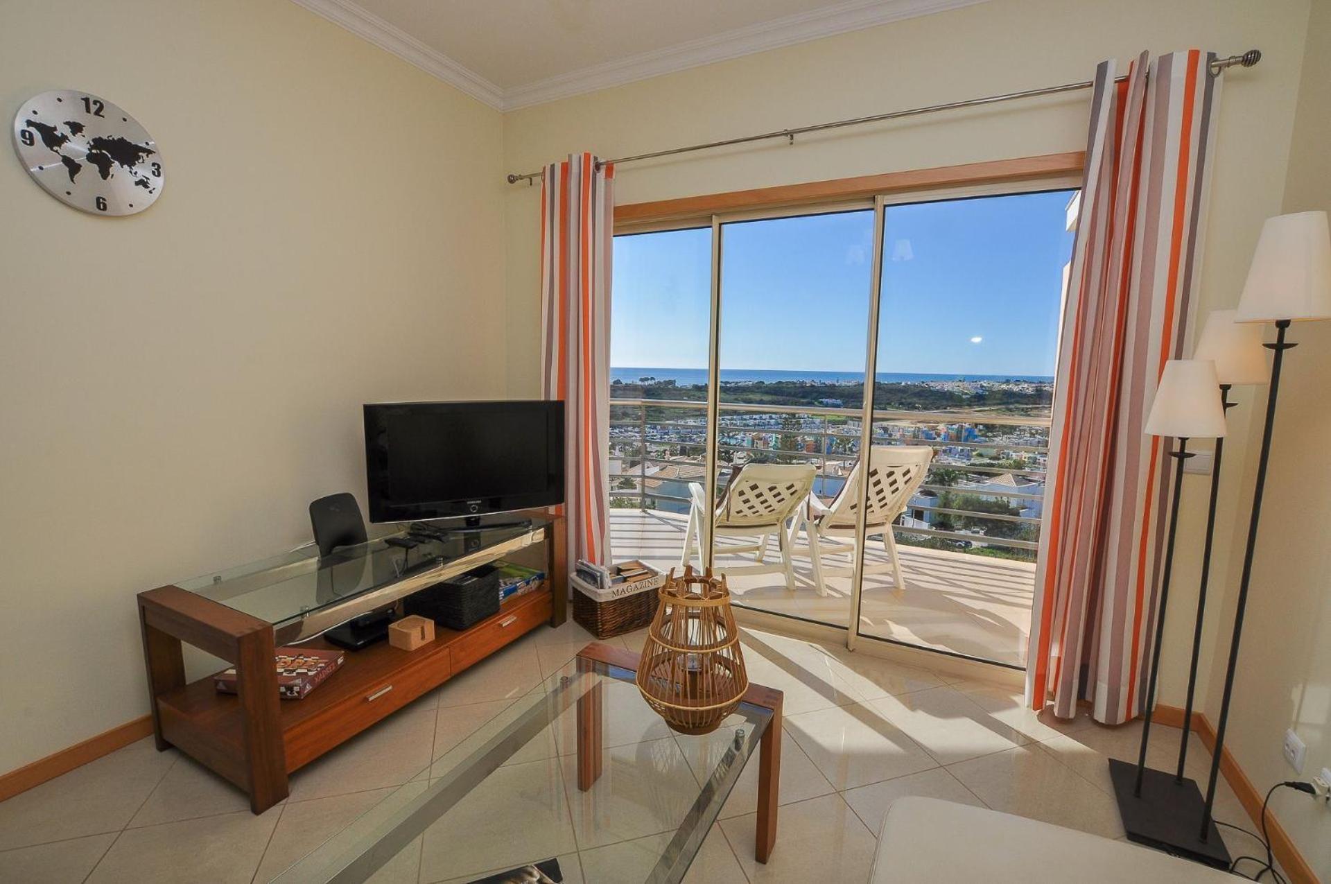 Apartment with Sea View - Photo 37