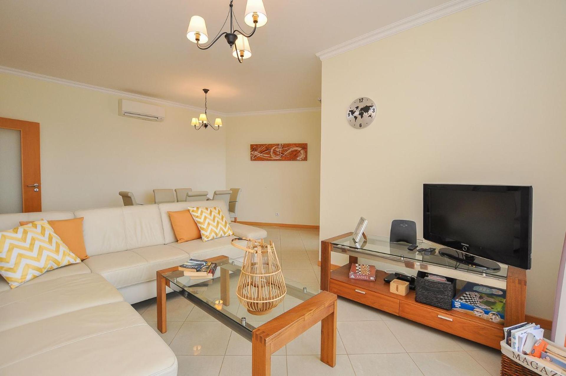 Apartment with Sea View - Photo 1