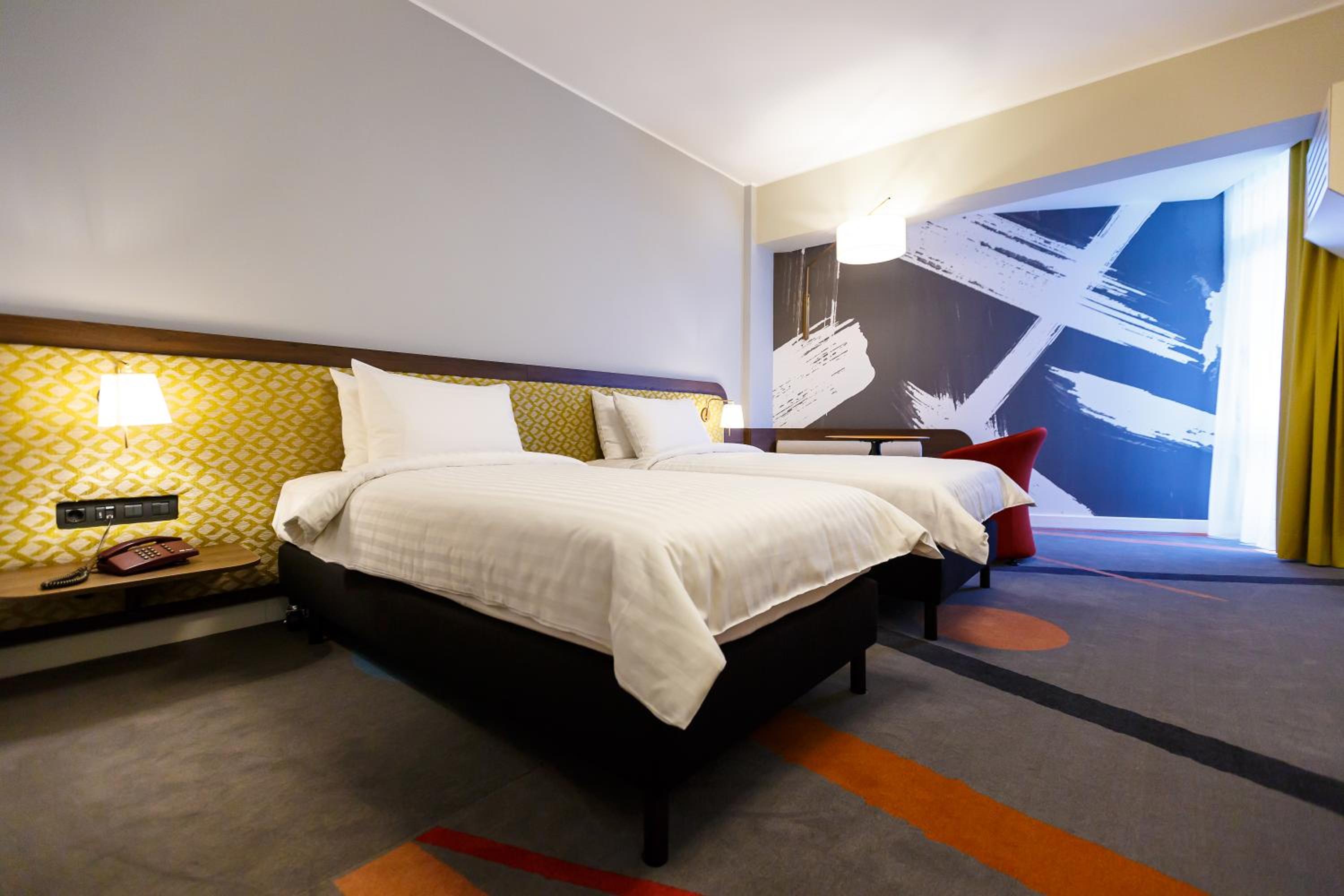 Superior Room with Two Twin Beds - Photo 4