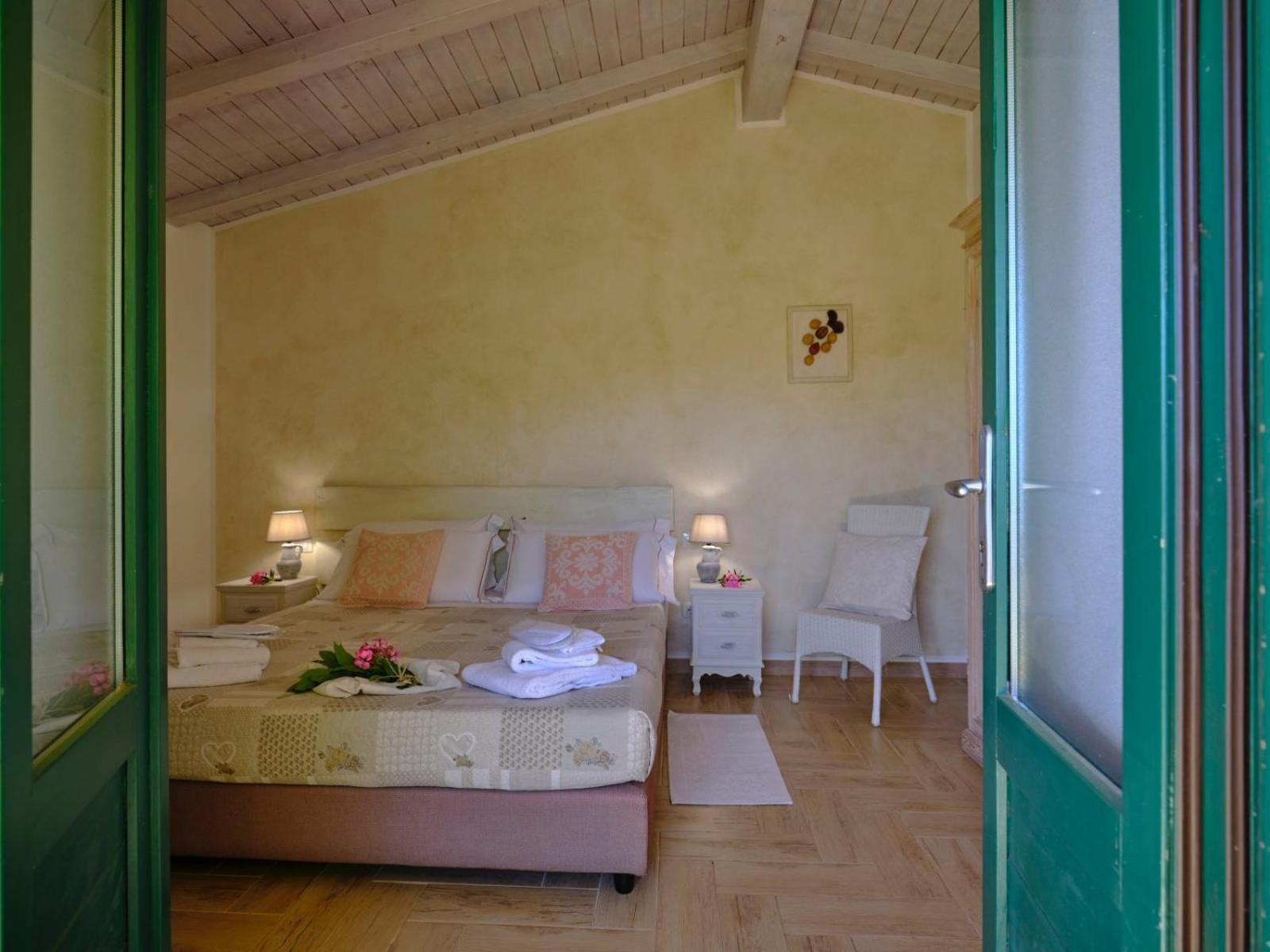 Double Room with Garden View