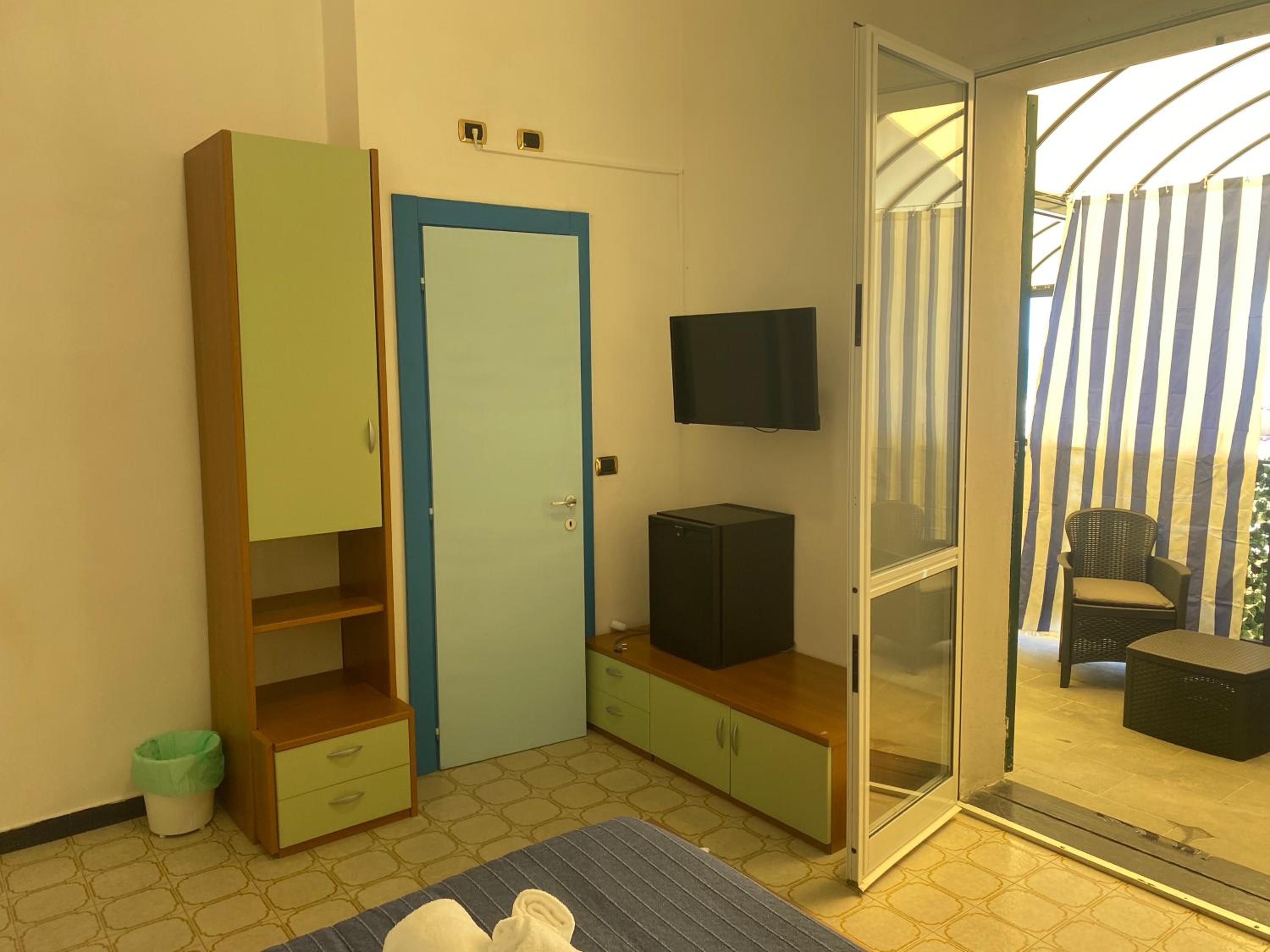 Double Room with Balcony photo 2