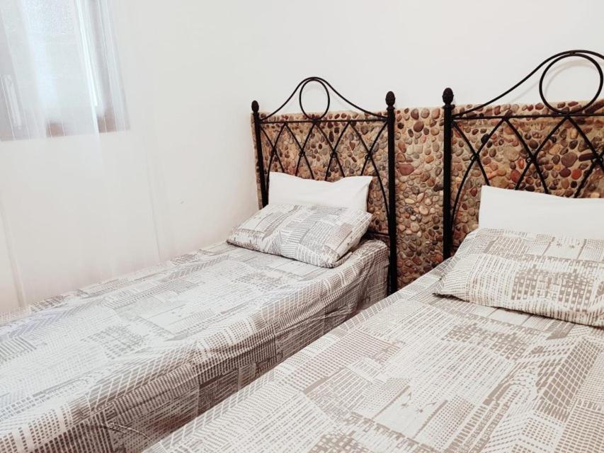 Casa de tres habitaciones