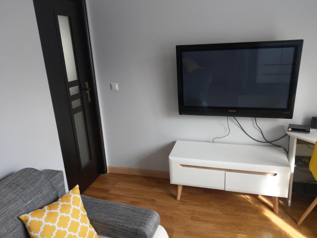 One-Bedroom Apartment - Photo 7