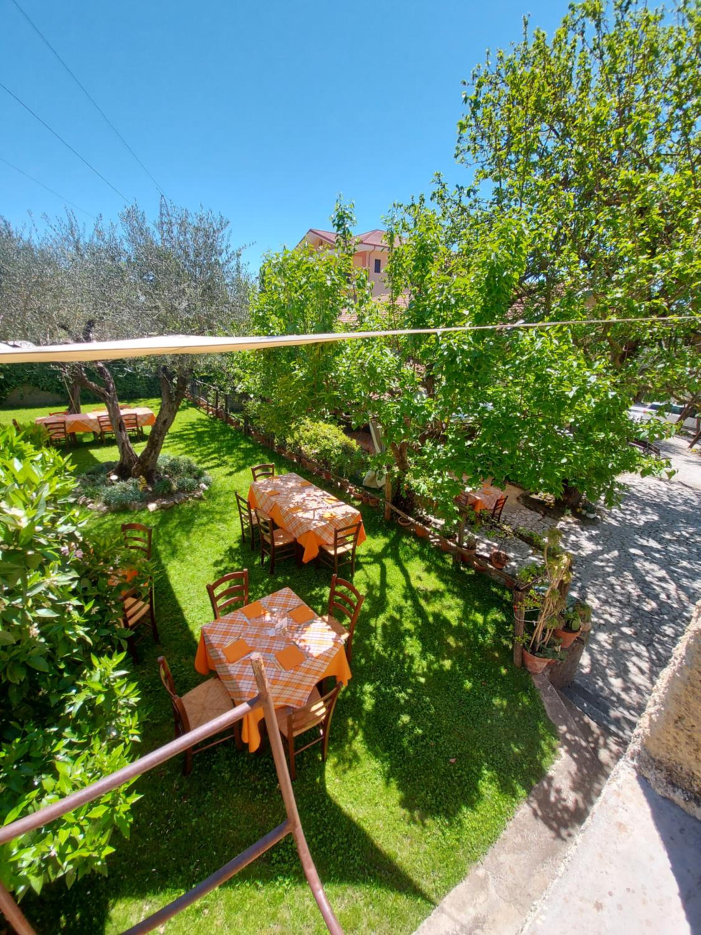 Double or Twin Room with Garden View photo 3