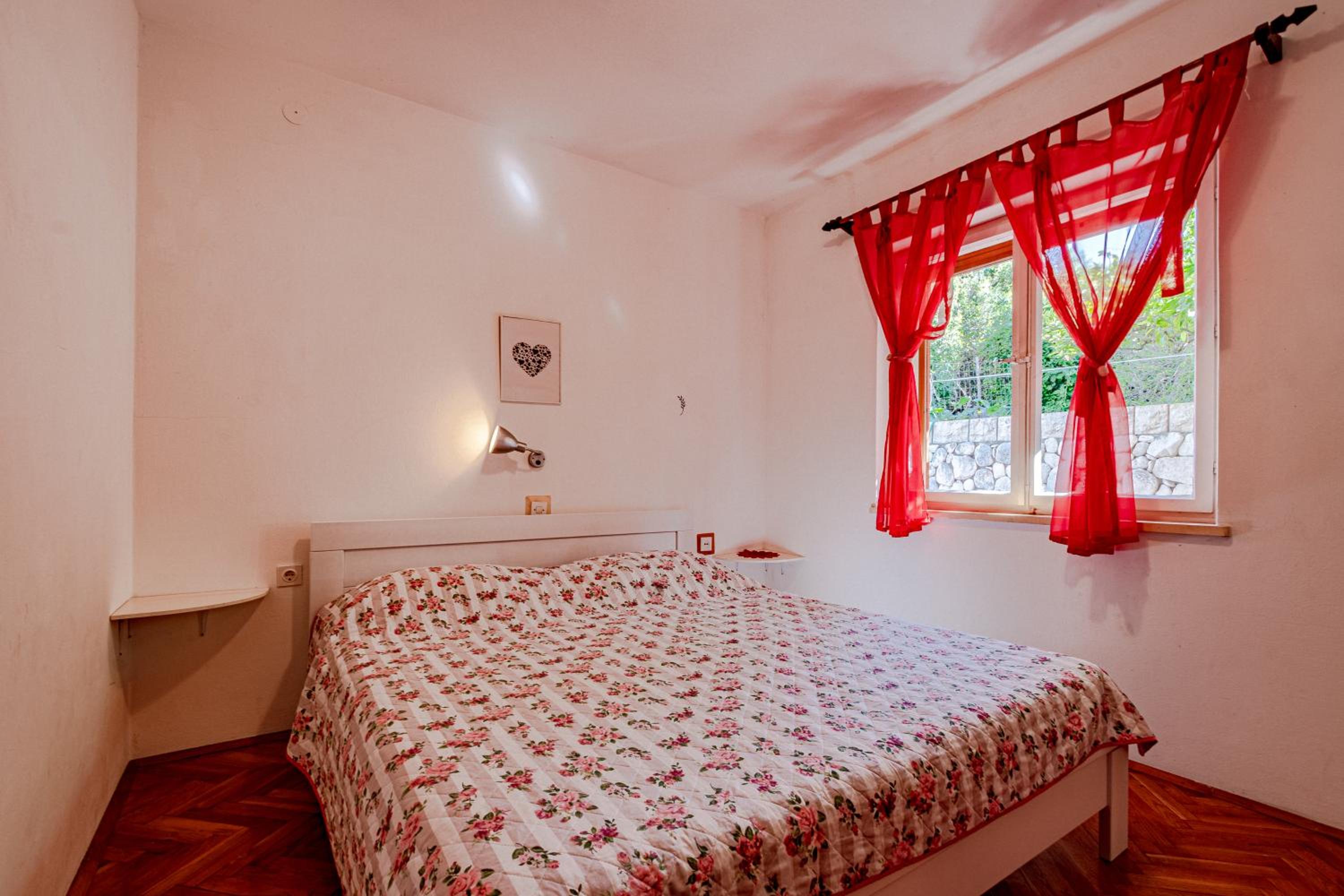 Two-Bedroom Apartment with Sea View photo 1