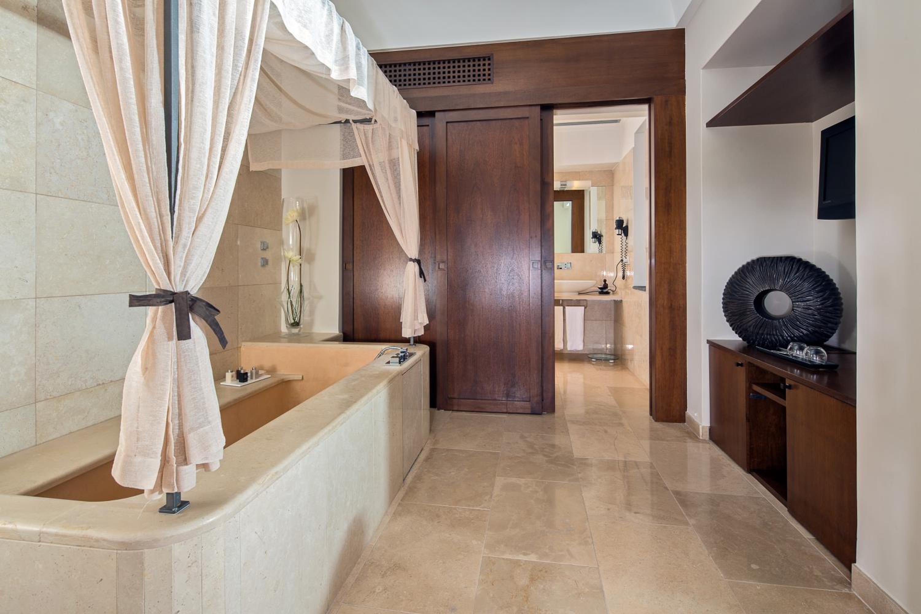 Prestige Double Room - Photo 5