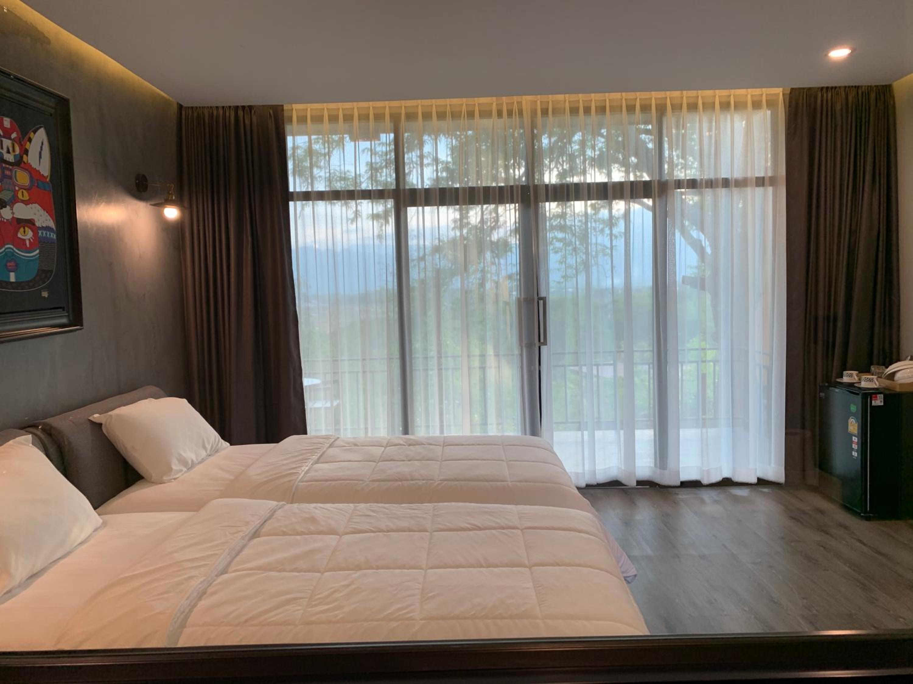 Deluxe Twin Room photo 3