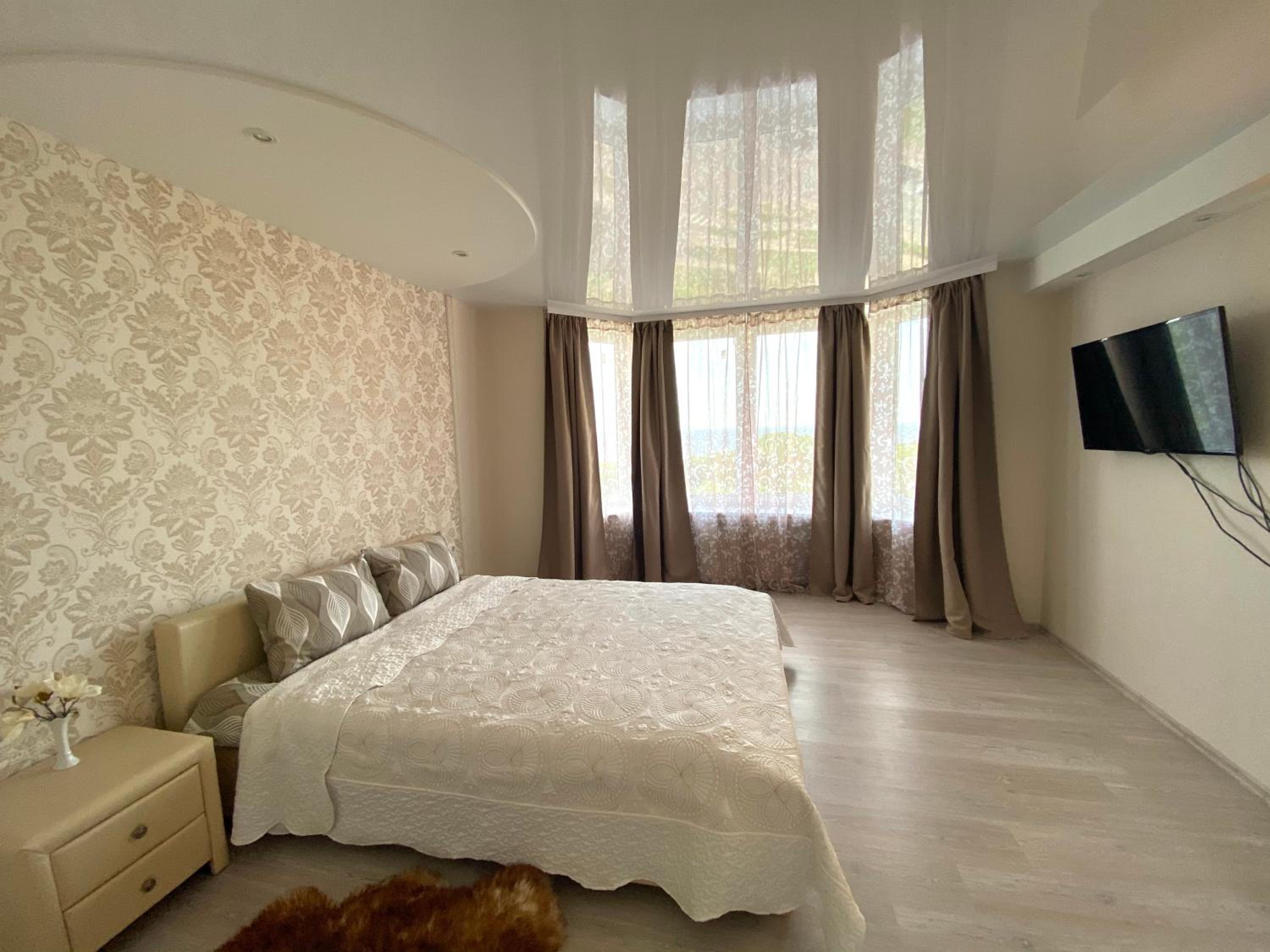 Apartment with Sea View - Photo 5