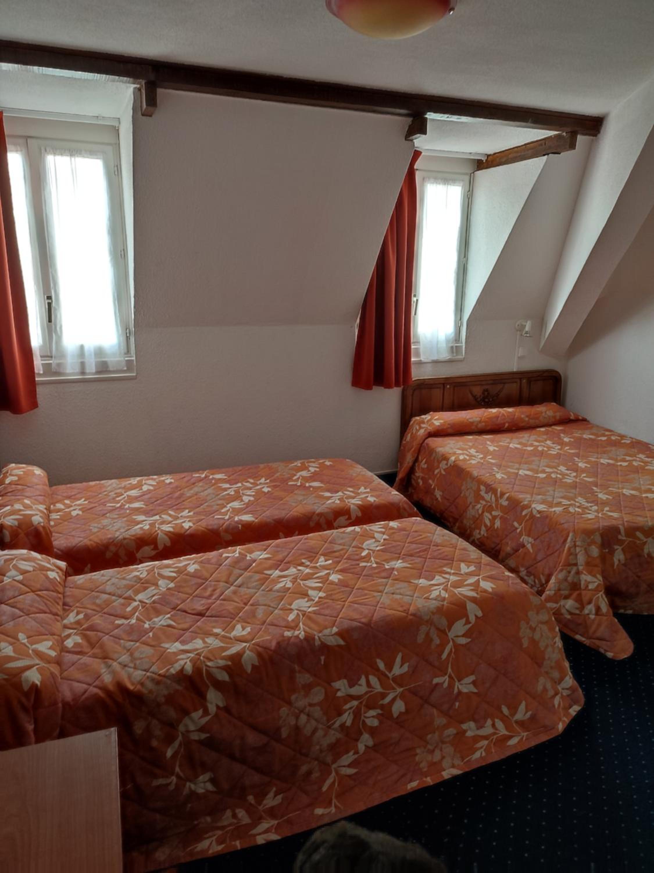 Quadruple Room - Photo 1