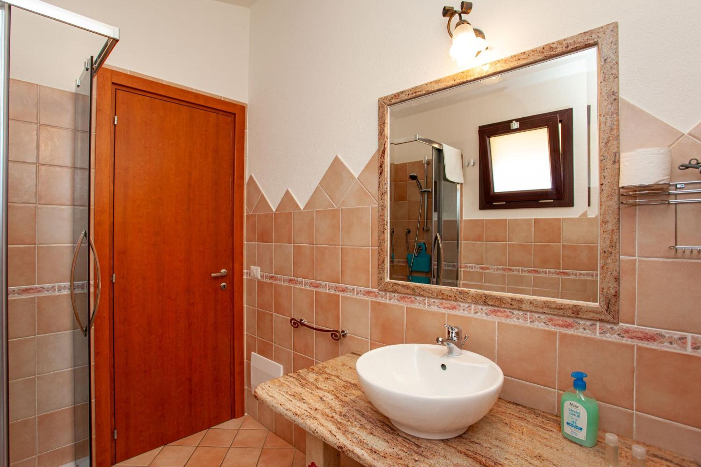 Standard Triple Room photo 2