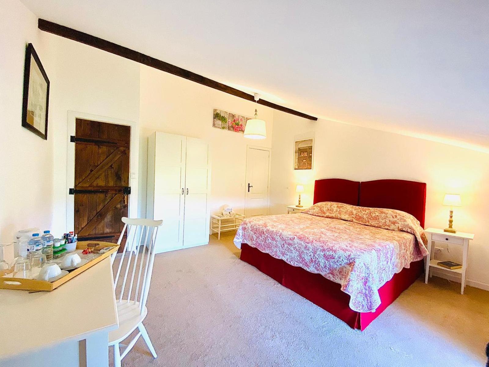 Queen Room with Garden View photo 3