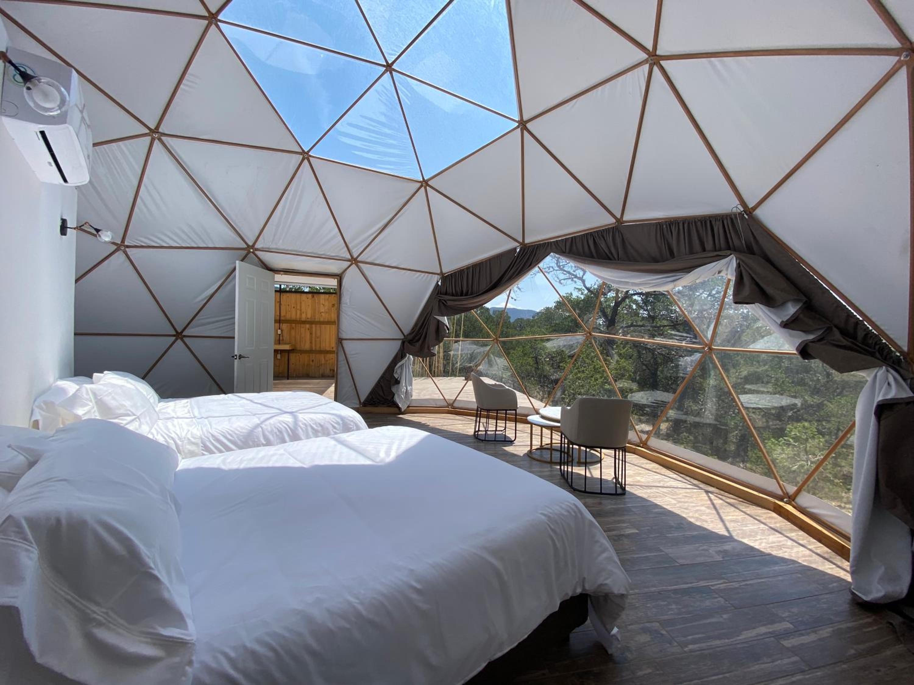 Deluxe Quadruple Room - Photo 1