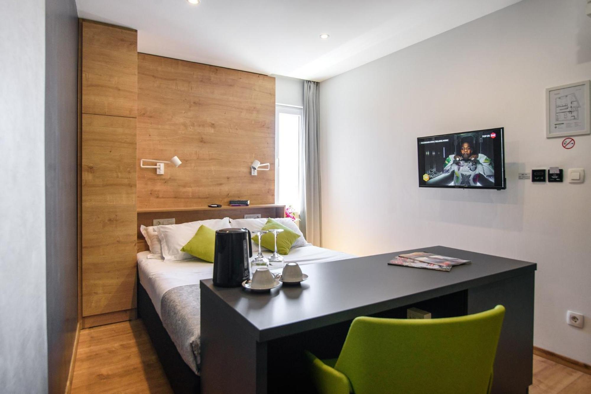 Queen Room with Sea View