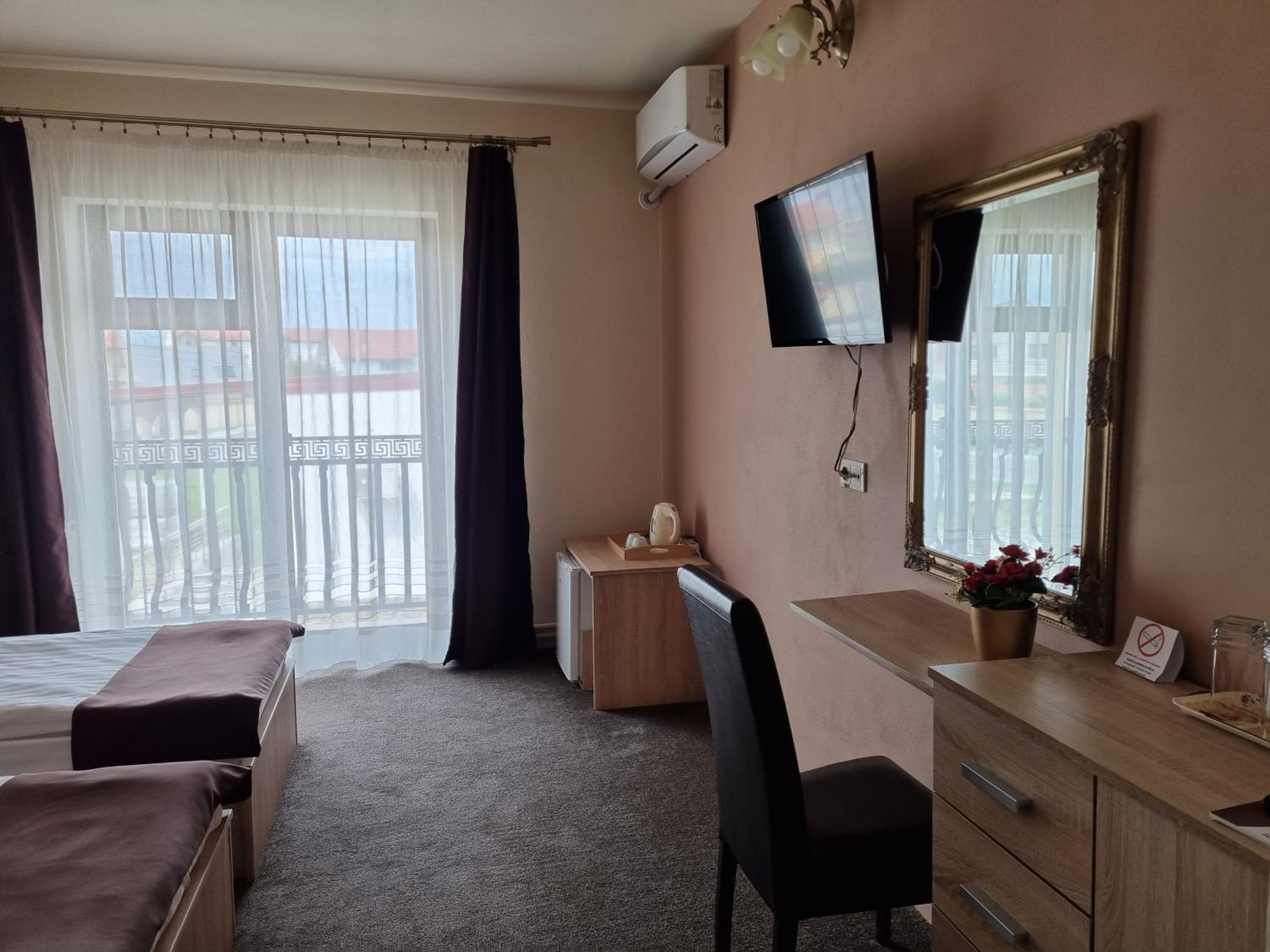 Superior Twin Room photo 1