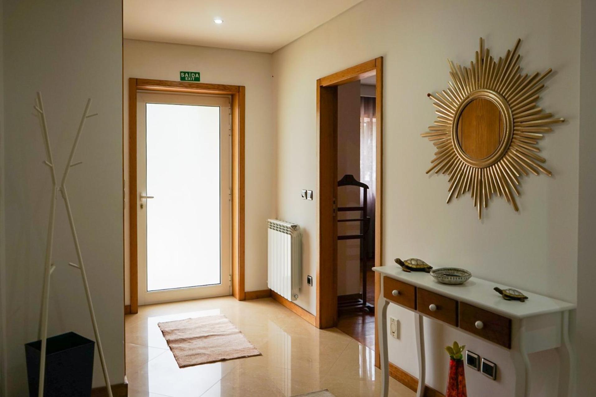 Four-Bedroom House photo 1