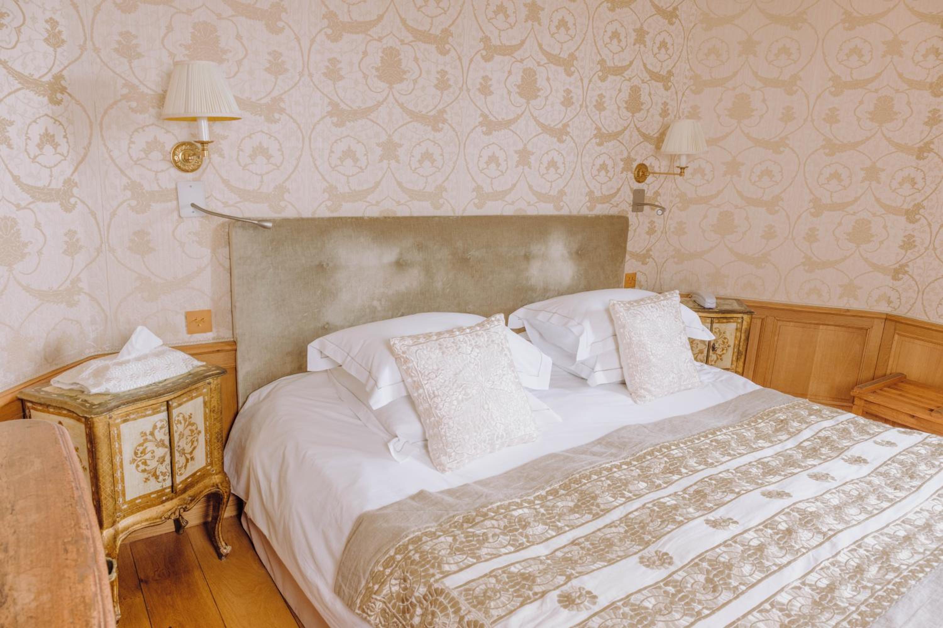 Suite - Photo 3
