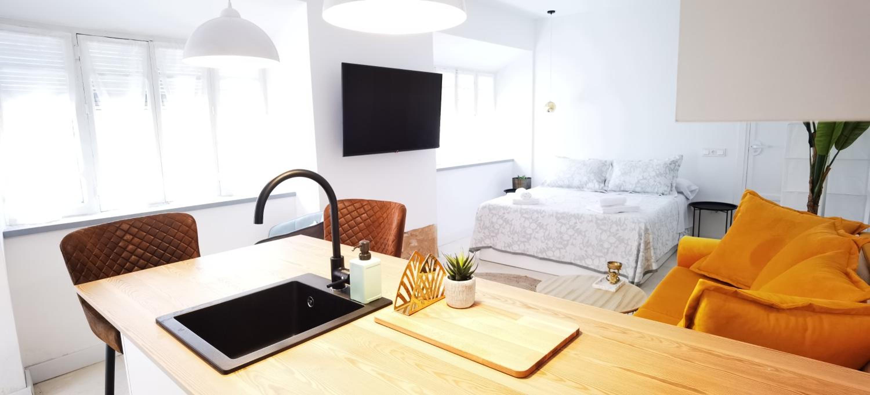 Deluxe Family Suite photo 2
