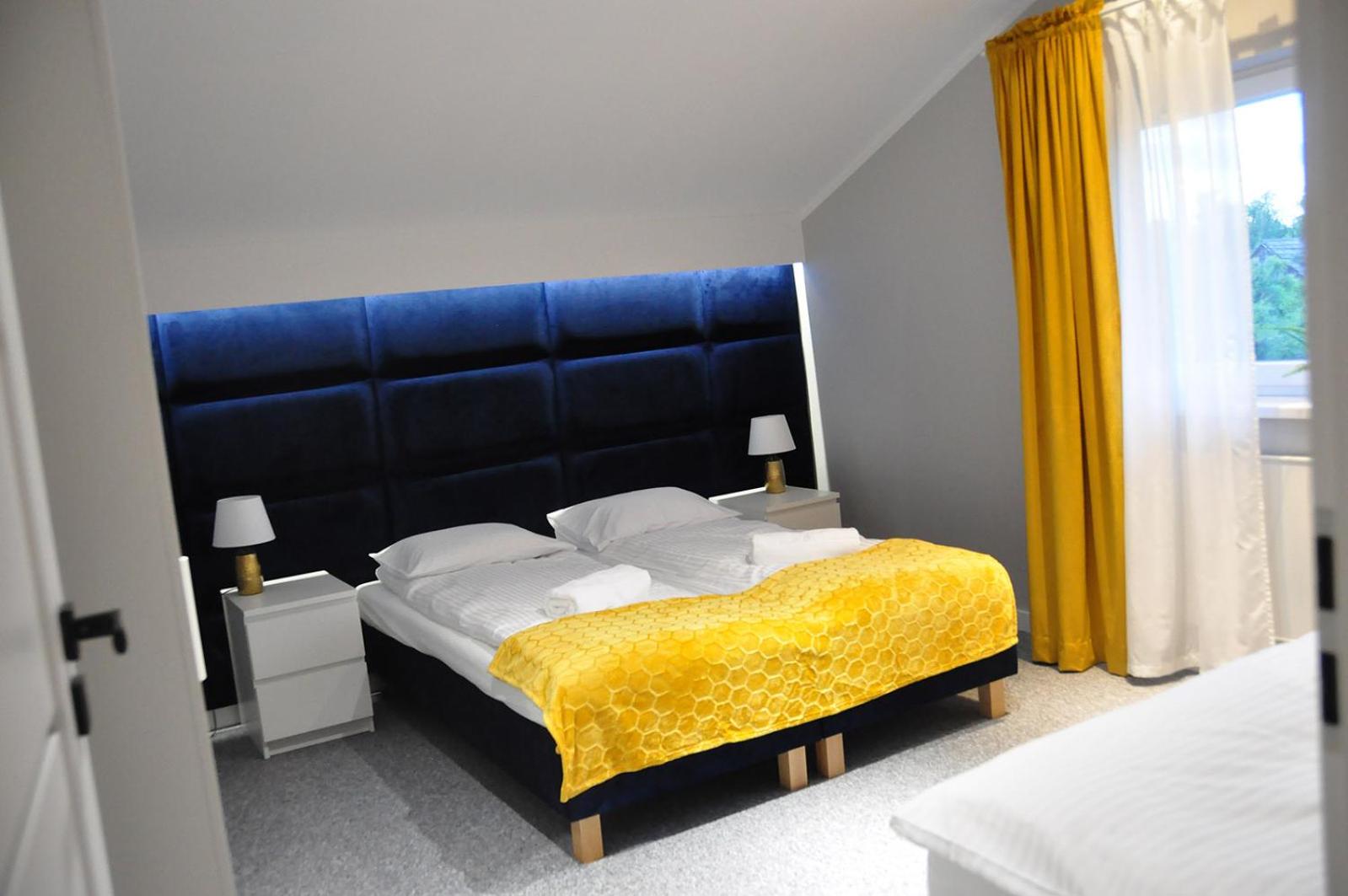 Two-Bedroom Chalet - Photo 34