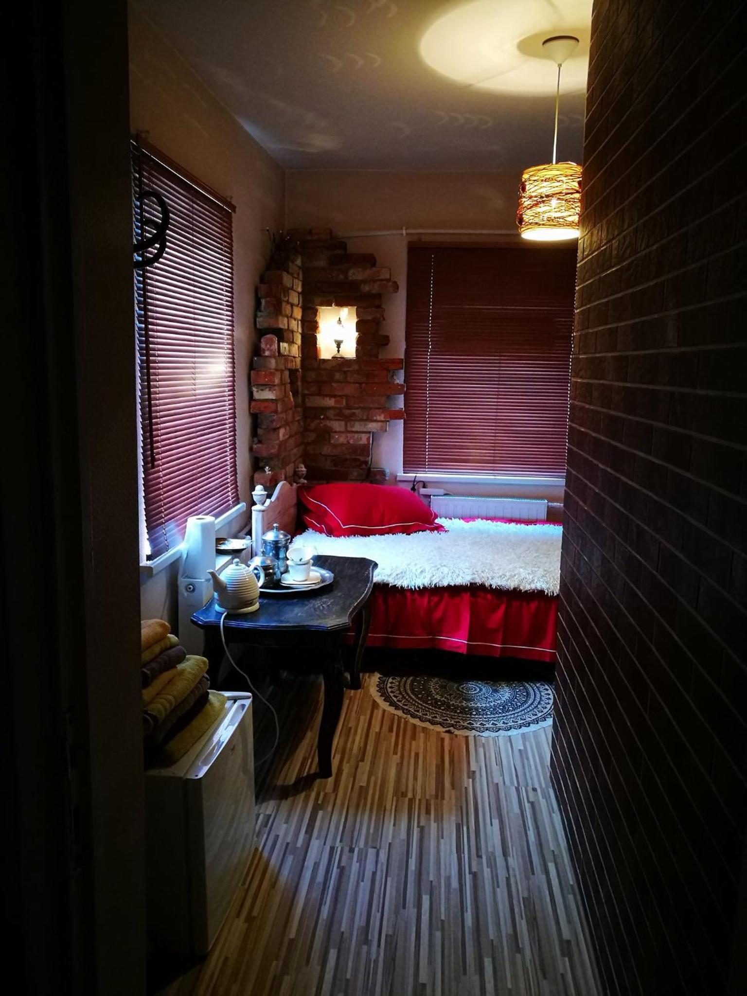 Double Room - Photo 10
