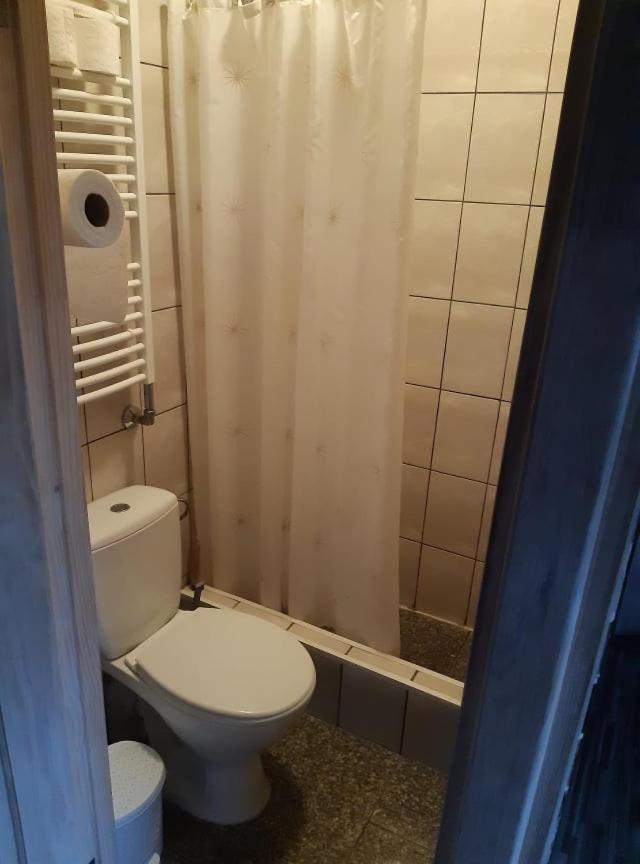 Double Room - Photo 5