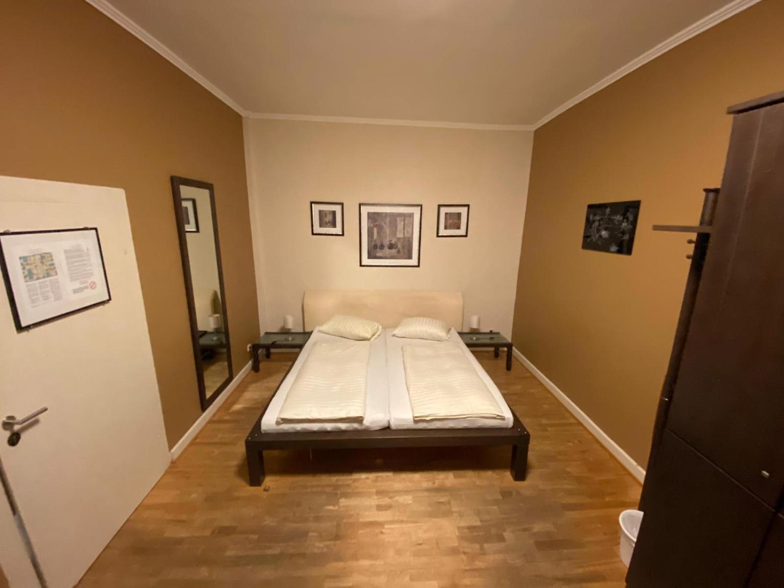 Economy Double Room - Photo 5