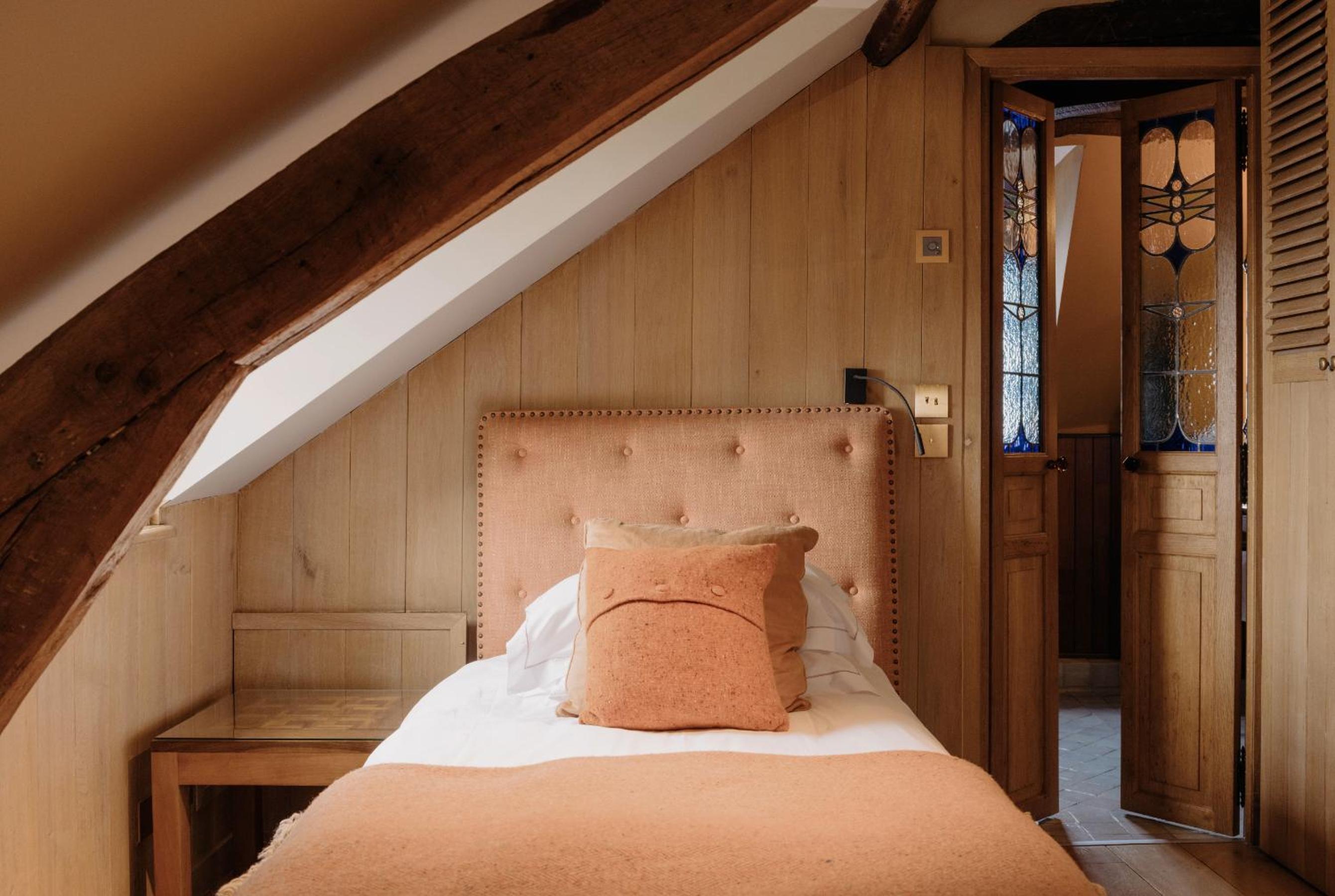 Attic Charming Suite  - Photo 10