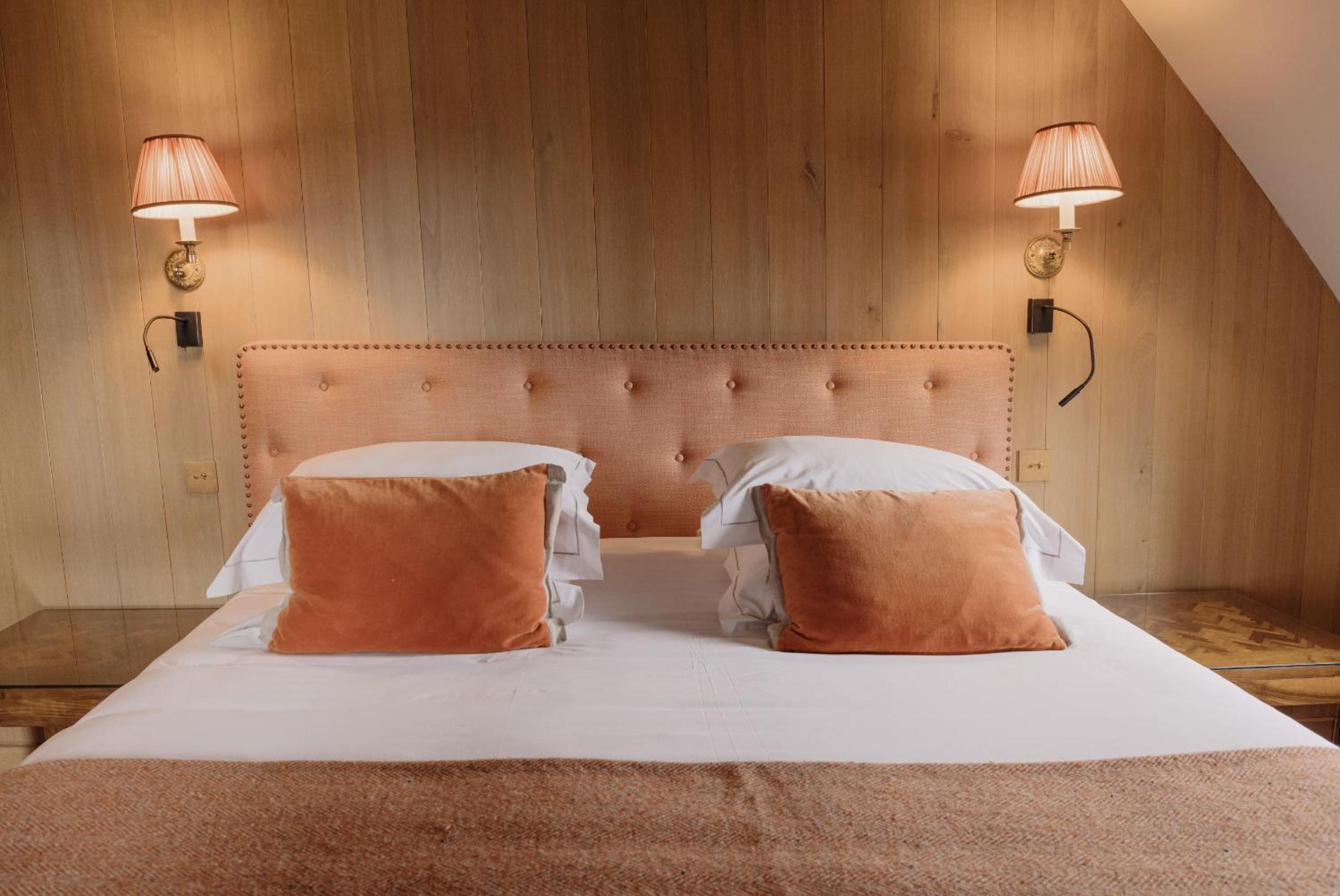 Attic Charming Suite  - Photo 1