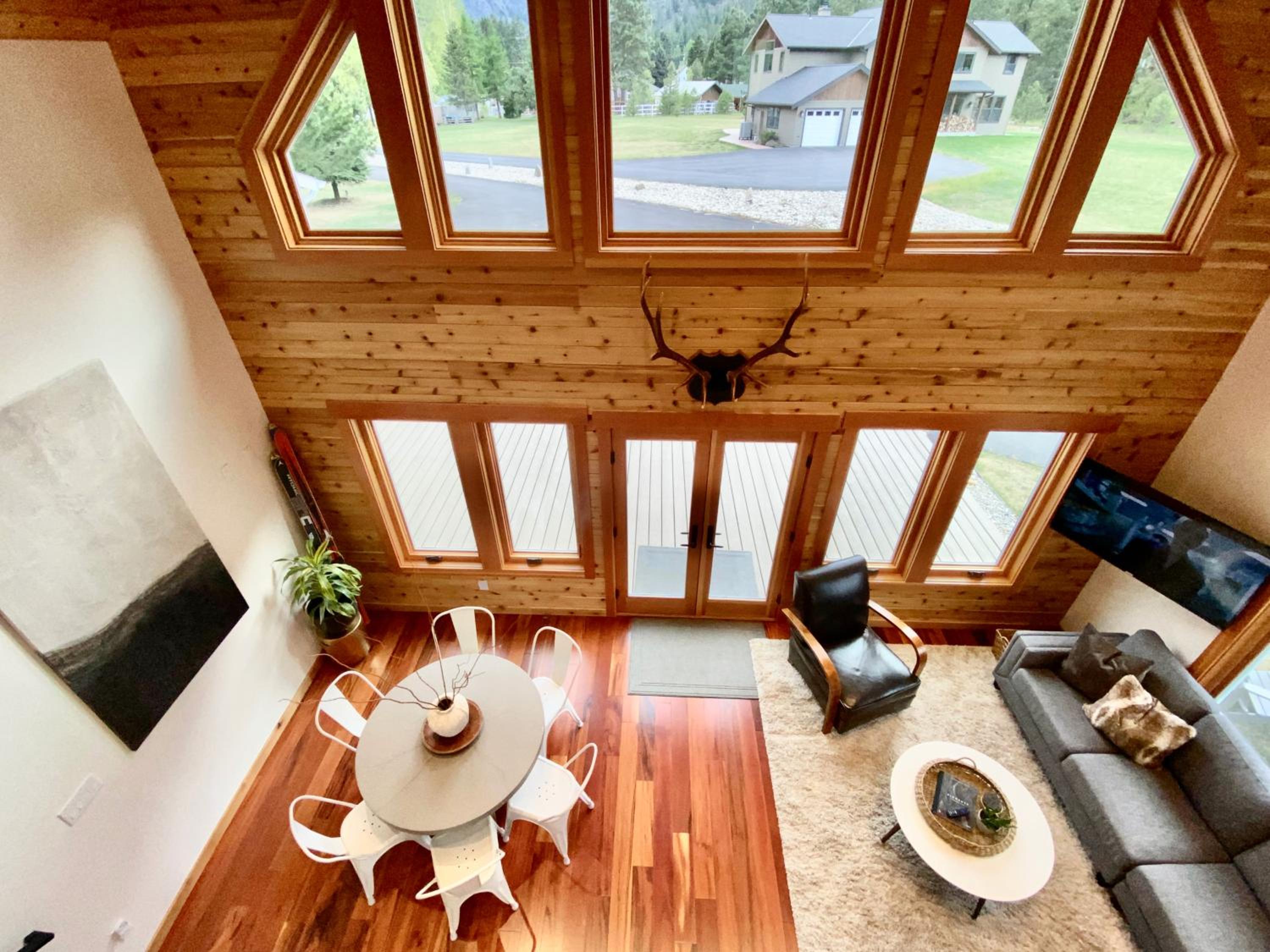 Three-Bedroom Chalet photo 1