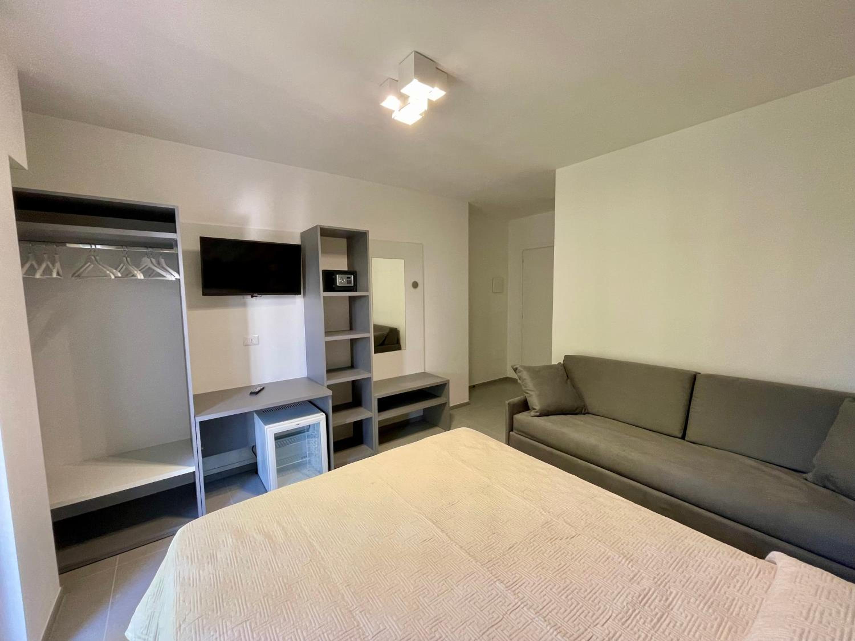 Double Room with Balcony photo 3