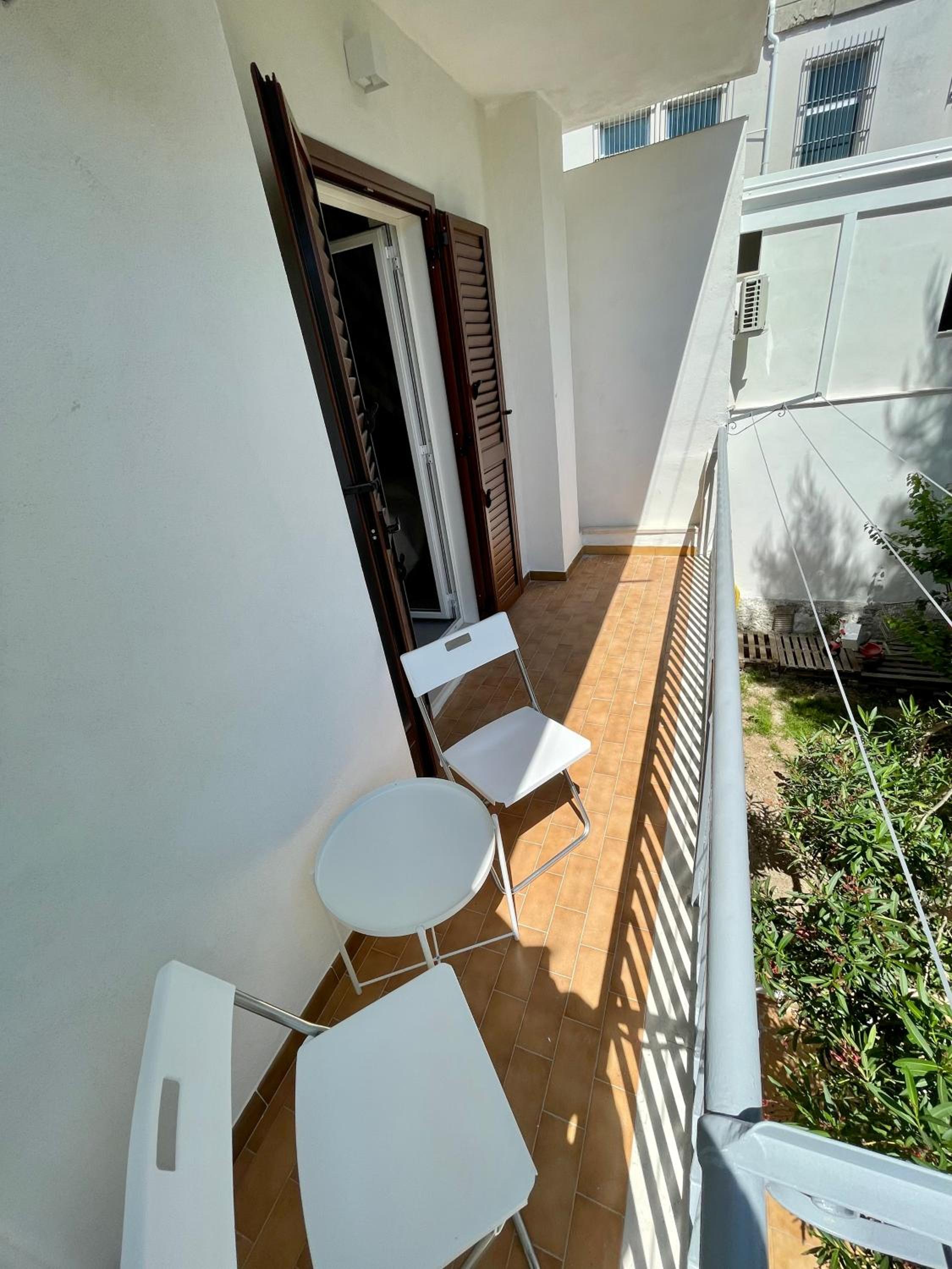 Double Room with Balcony photo 2