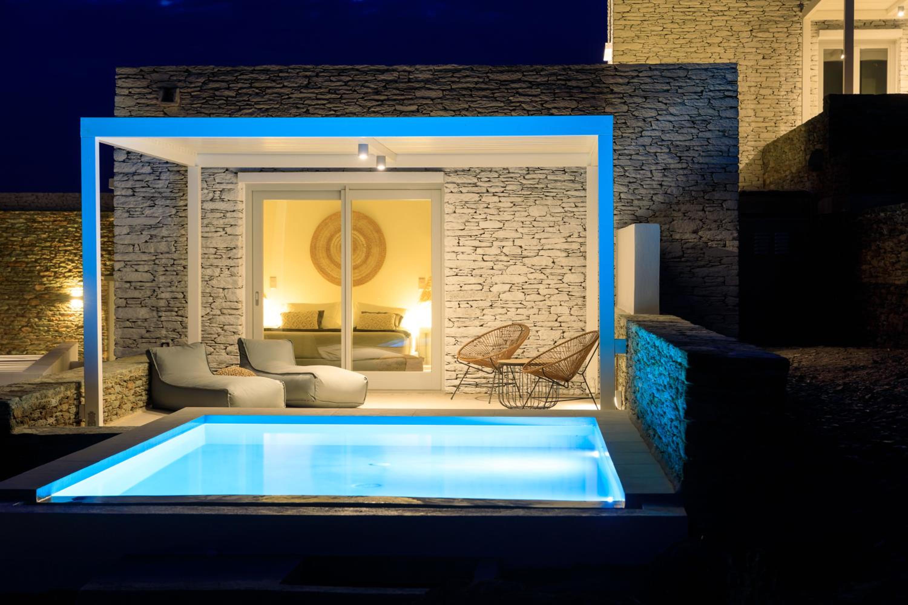 Junior Suite with Private Pool photo 1