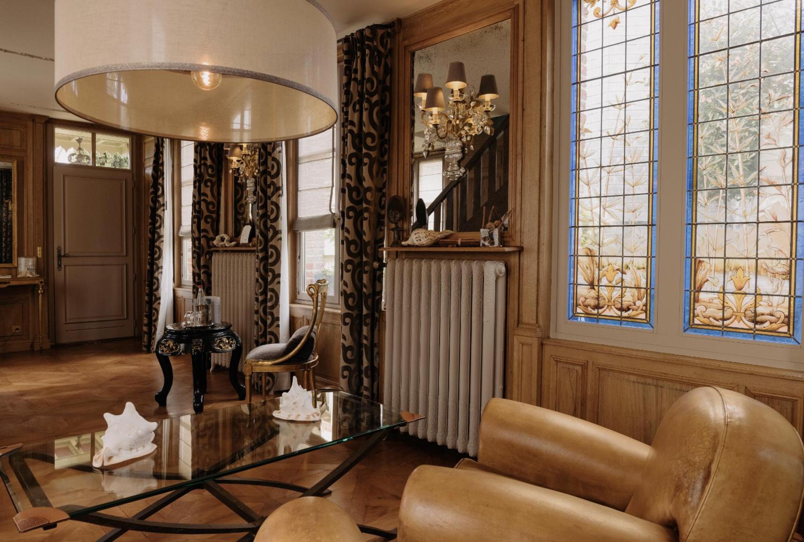 Duplex Suite - Photo 15