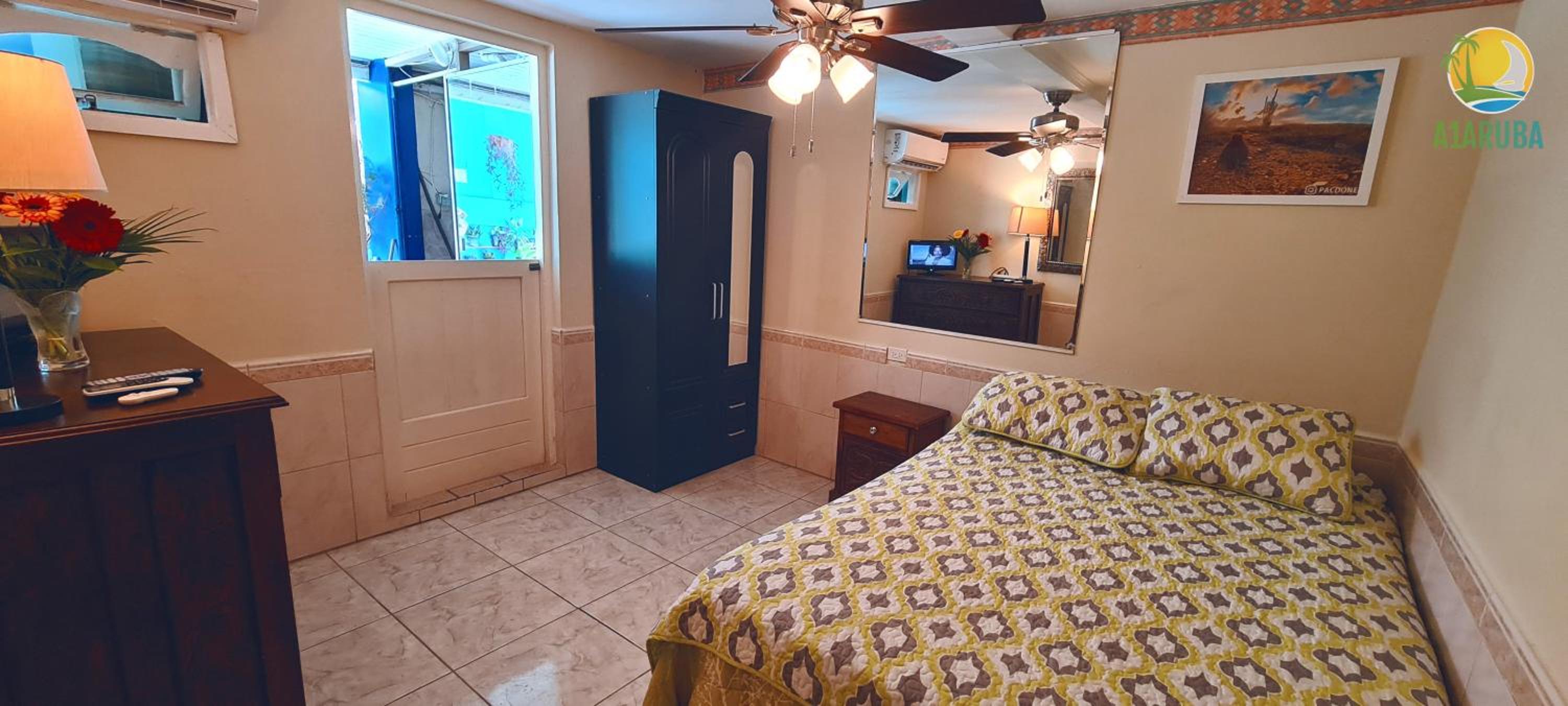 Double Room with Pool View photo 1