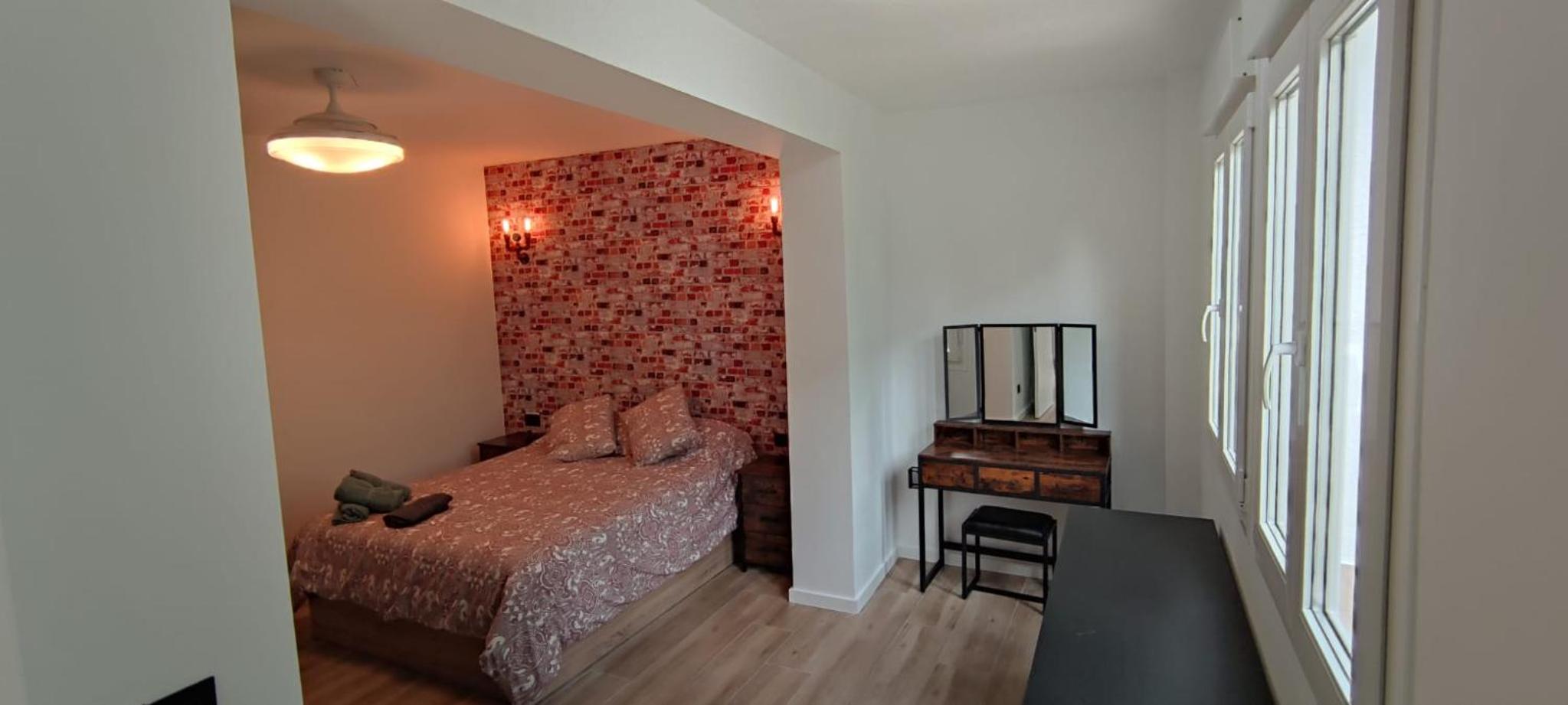 Two-Bedroom Apartment - Photo 19