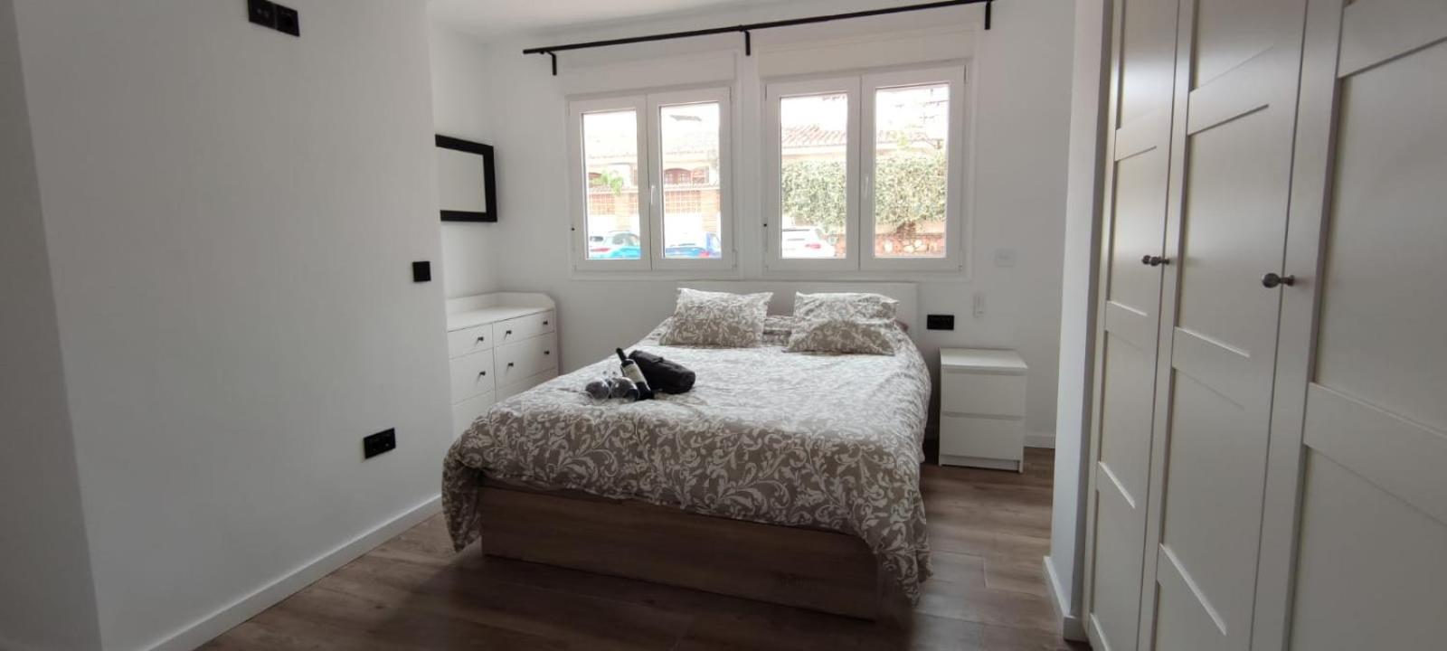 Two-Bedroom Apartment - Photo 17