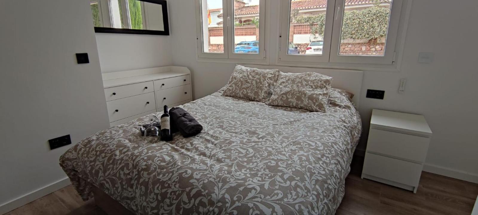 Two-Bedroom Apartment - Photo 11