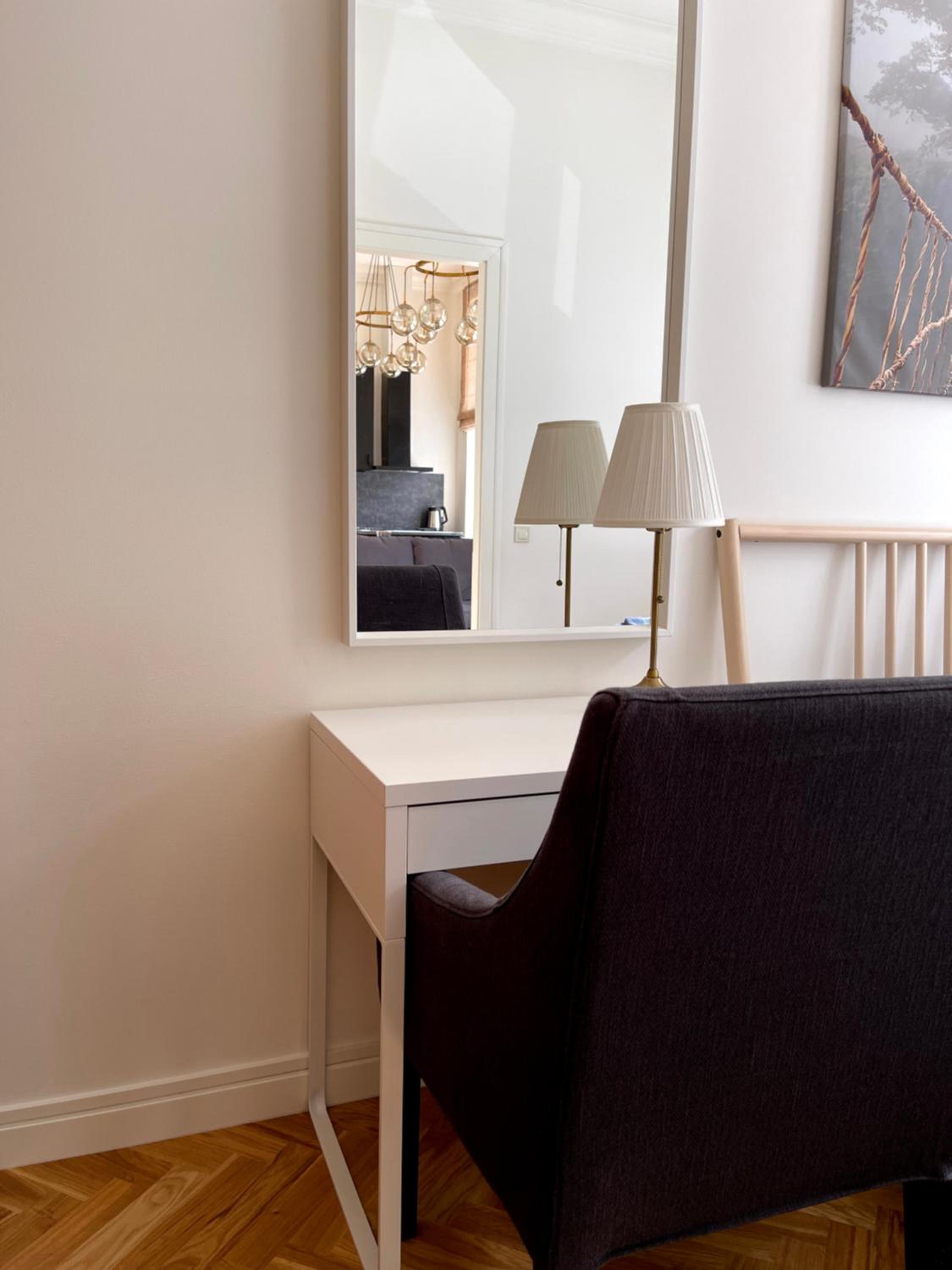 One-Bedroom Apartment - Photo 20