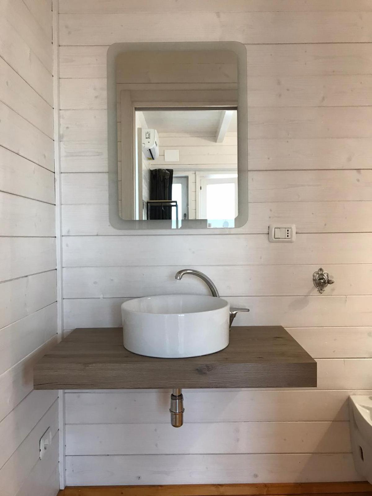 Deluxe Double or Twin Room photo 2