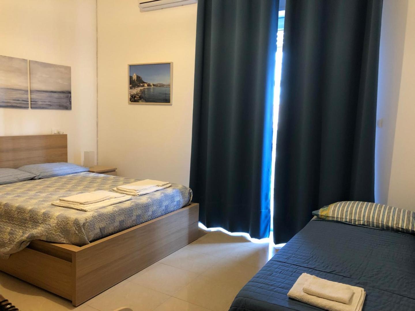 Standard Triple Room photo 3